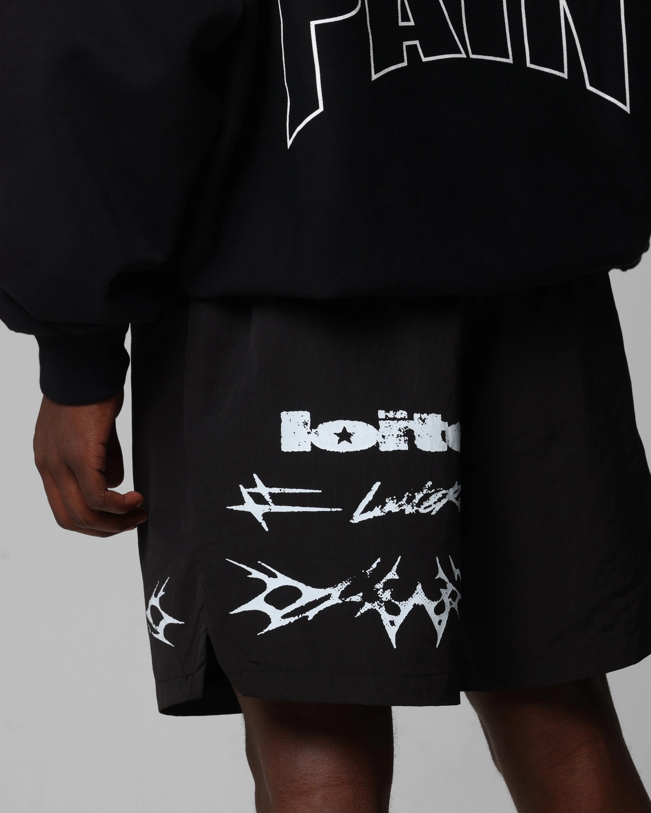 HighBackRise Loiter Stacked Metal Walk Shorts Black