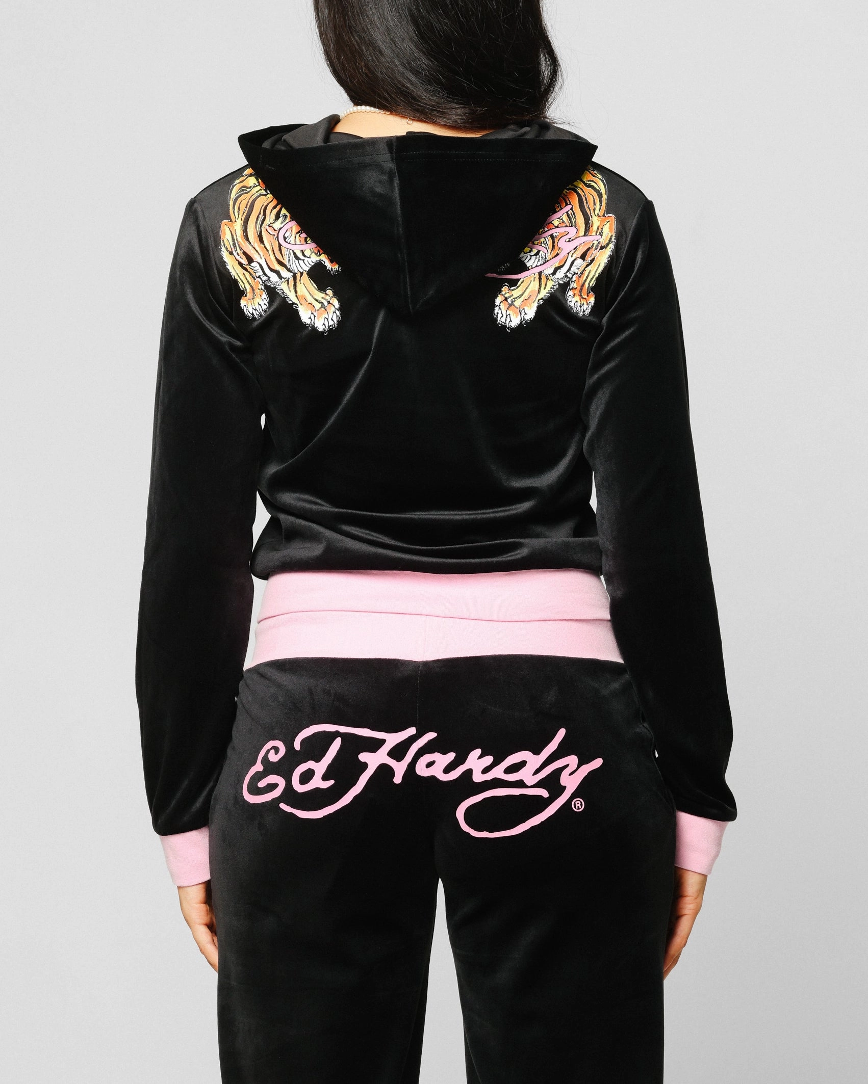 Supply Outdoor Active Ed Hardy Women's Cropped Hoodie Black/Pink