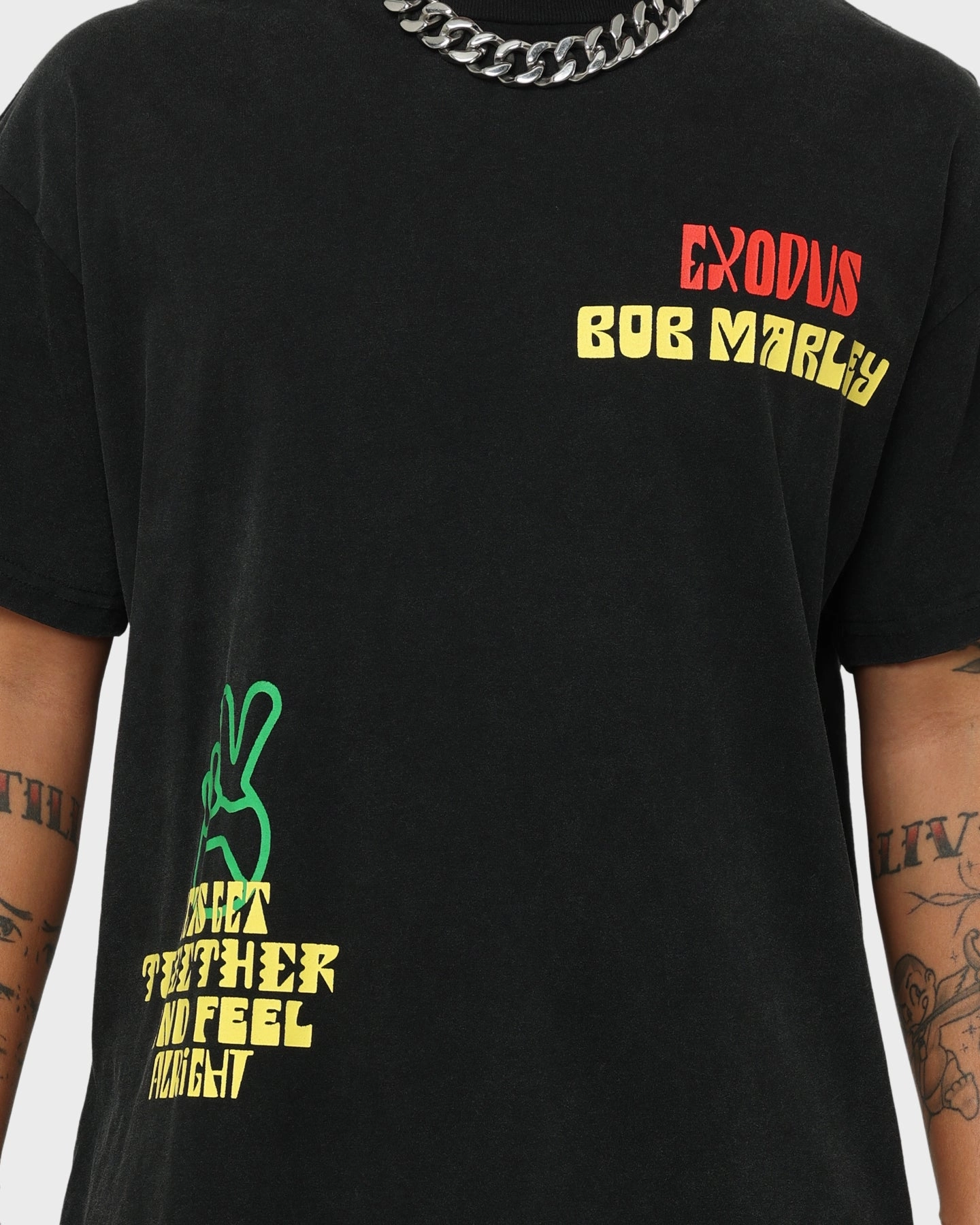 right size Bob Marley One Love One Heart Vintage T-Shirt Washed Black