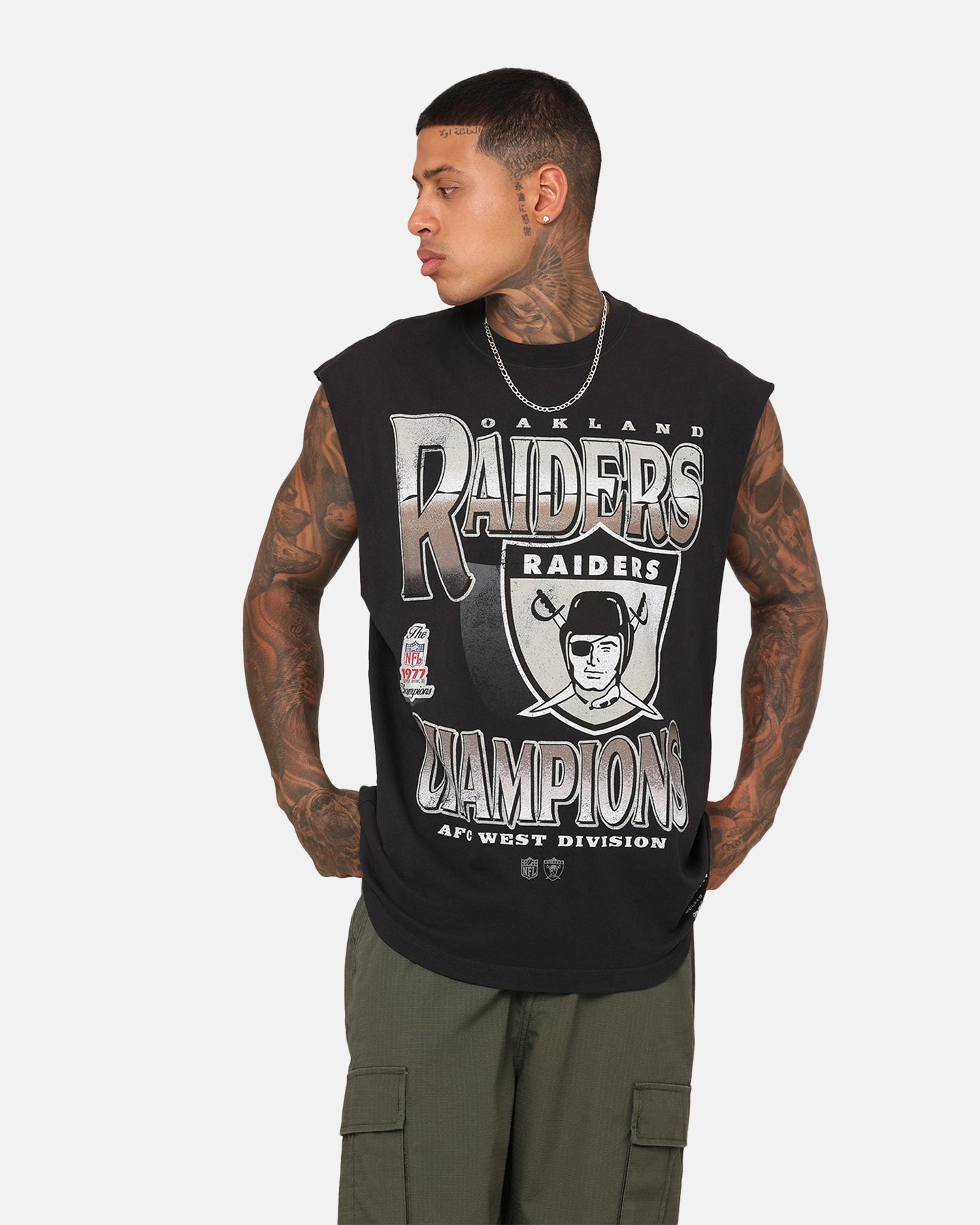 Long Lasting Color Mitchell & Ness Oakland Raiders Vintage Muscle T-Shirt Faded Black