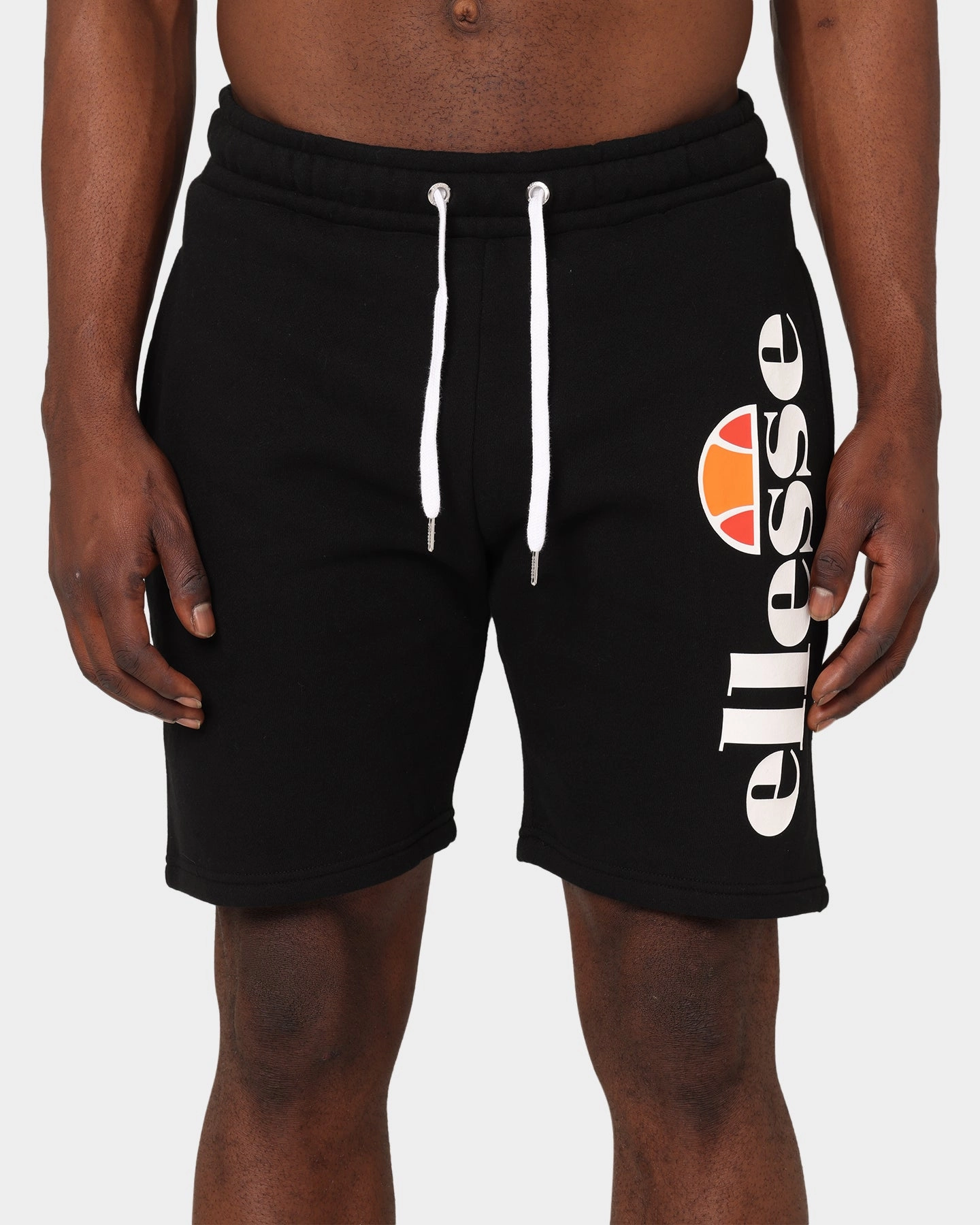 Everyday Style Classic Vibe Ellesse Bossini Shorts Black