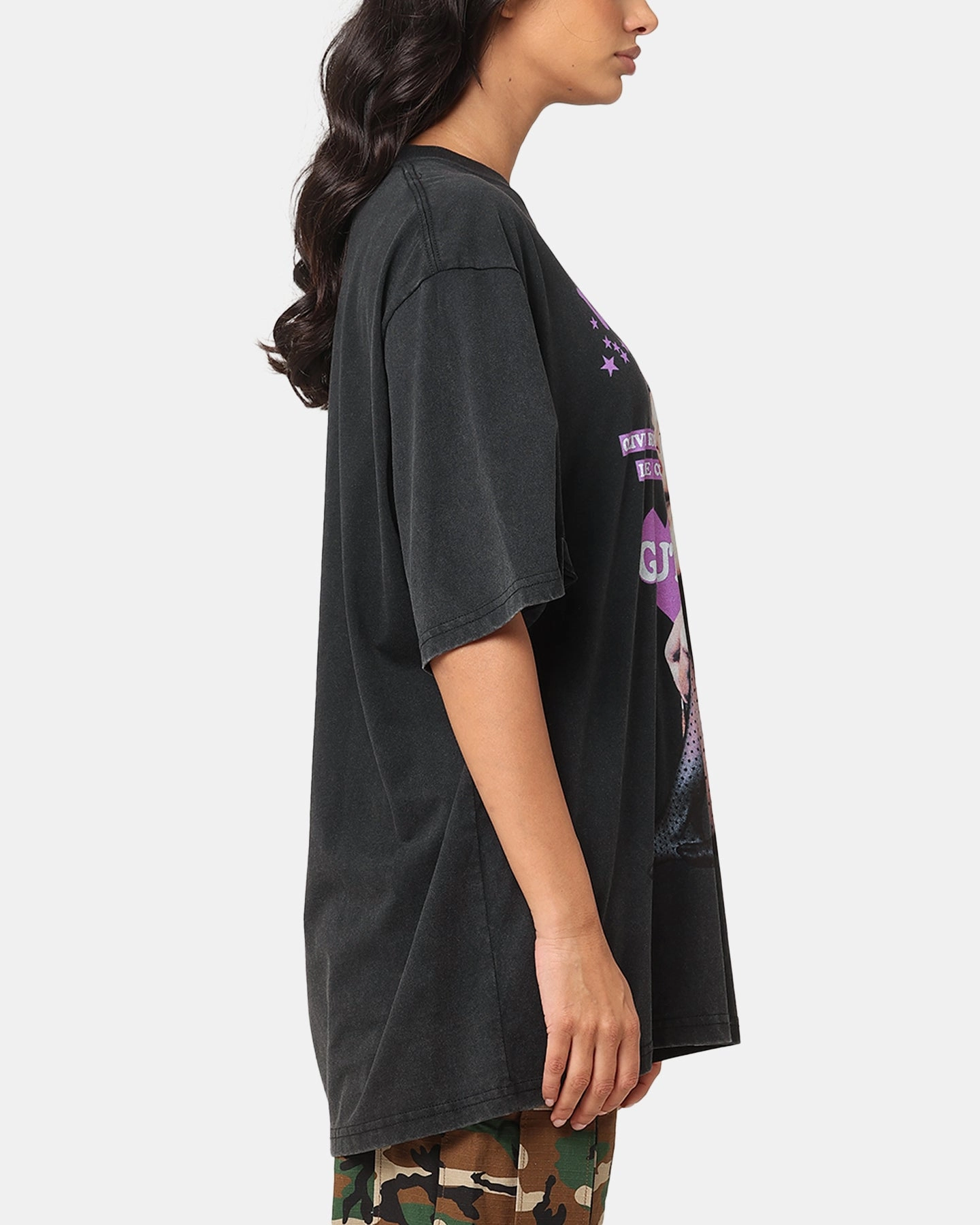 Easy Layer Bravado Olivia Rodrigo Guts T-Shirt Washed Black