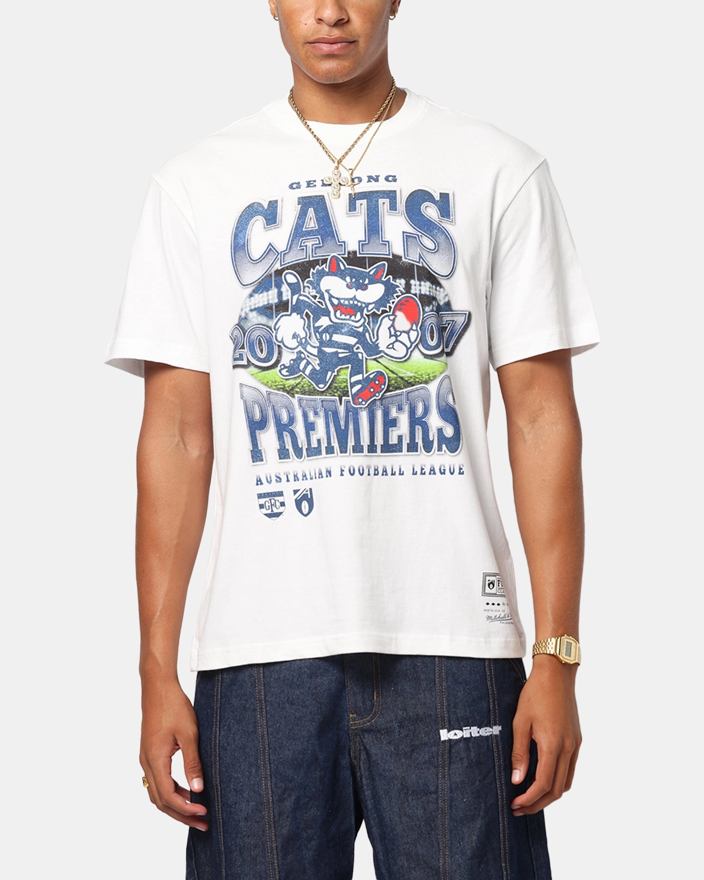 Mitchell & Ness Geelong Cats Mascot T-Shirt Vintage White Everyday Layer Travel Outfit