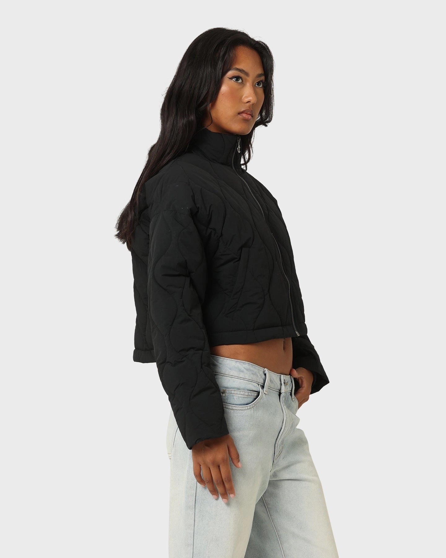 bar Champion Women's Lifestyle Cropped Puffer Jacket Black
