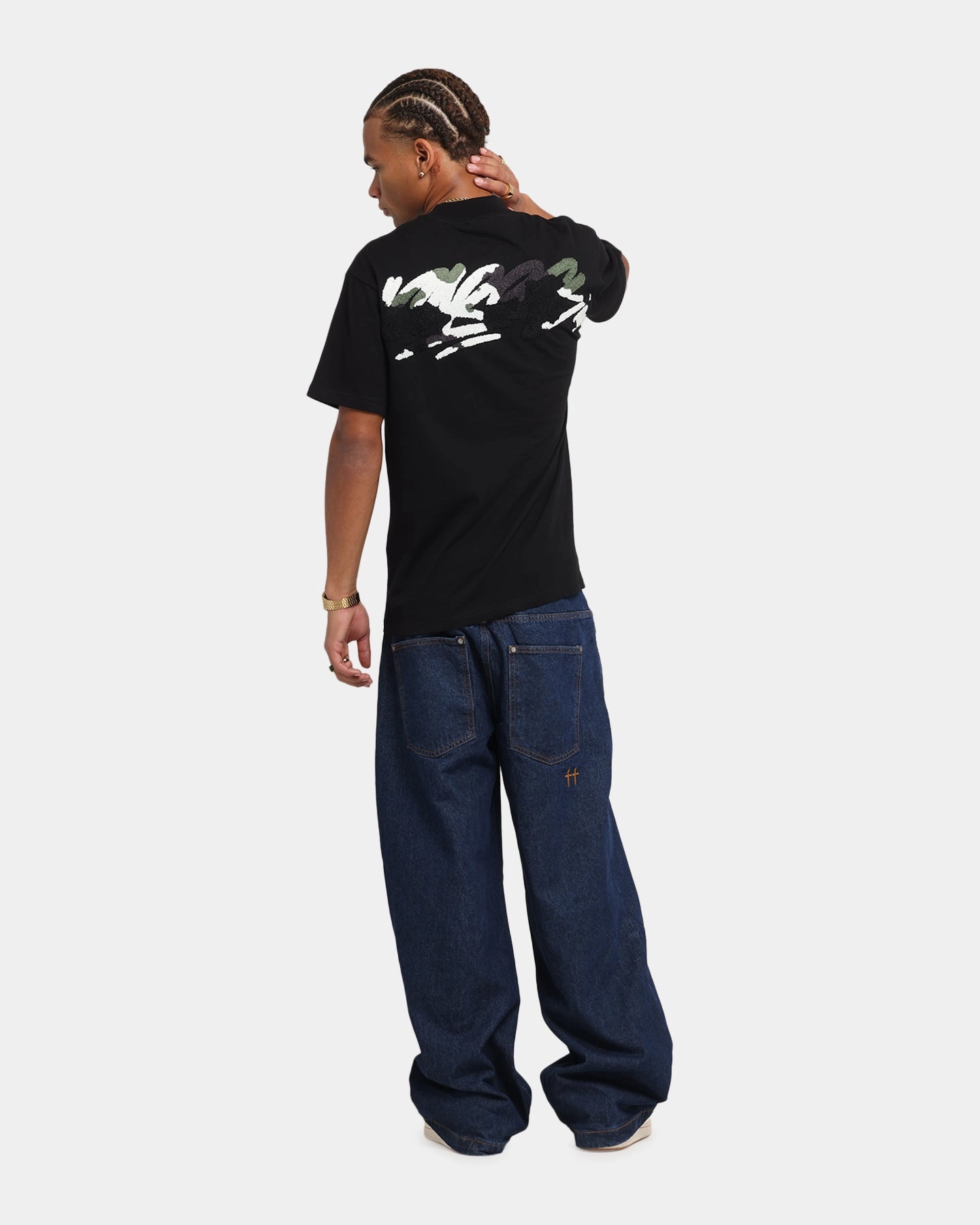 Carre Tag Mockneck T-Shirt Black Garment Dyed DurableStitching