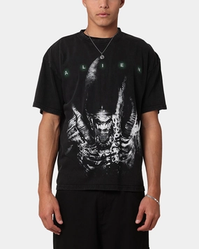 Travel Friendly Goat Crew Alien Horror Vintage T-Shirt Black Acidwash
