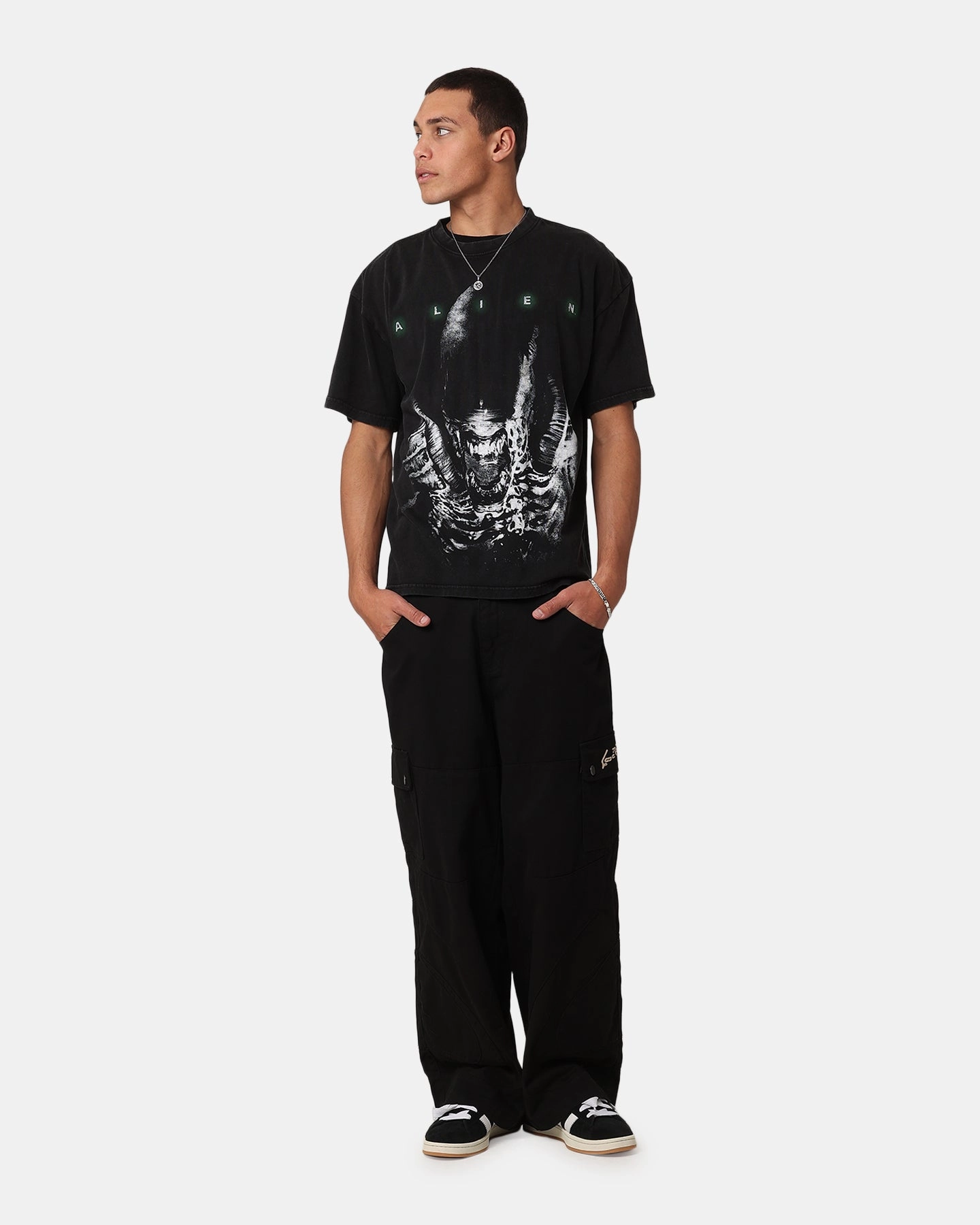 Goat Crew Alien Horror Vintage T-Shirt Black Acidwash Easy to Style