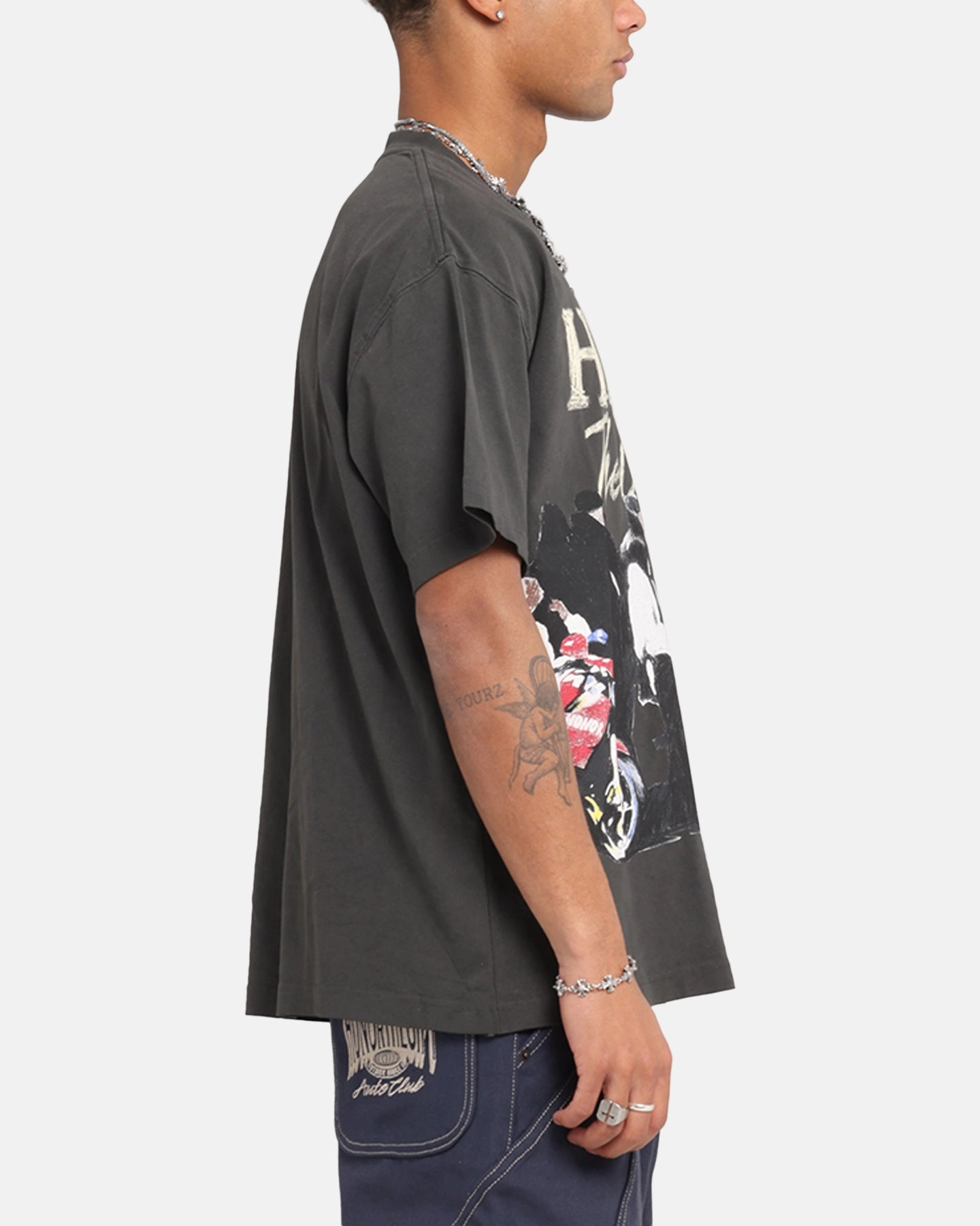 Honor The Gift Shift T-Shirt Black Seasonal Outfit