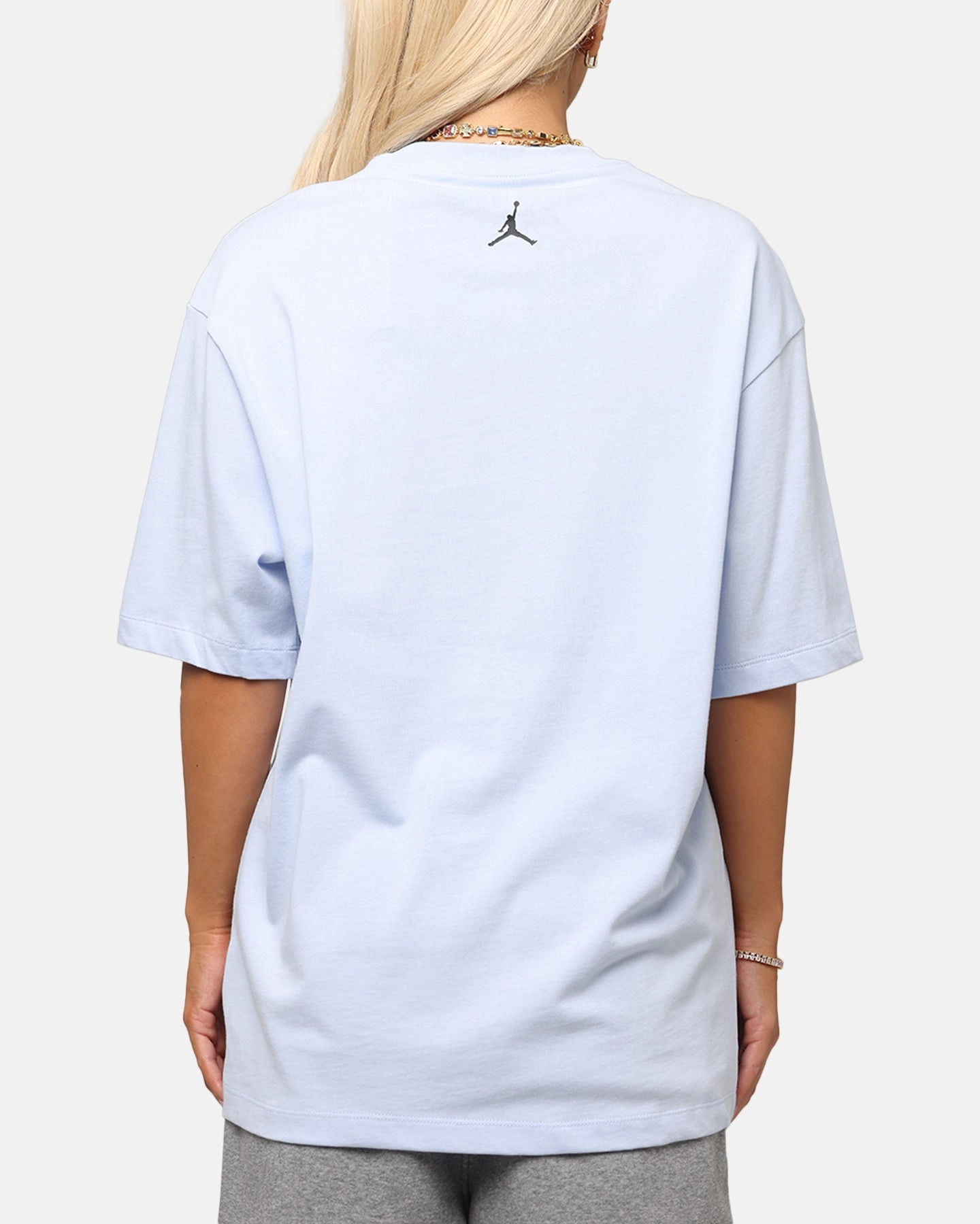 Jordan Brand Sneaker Patch Crew T-Shirt Blue/Black Yoga class