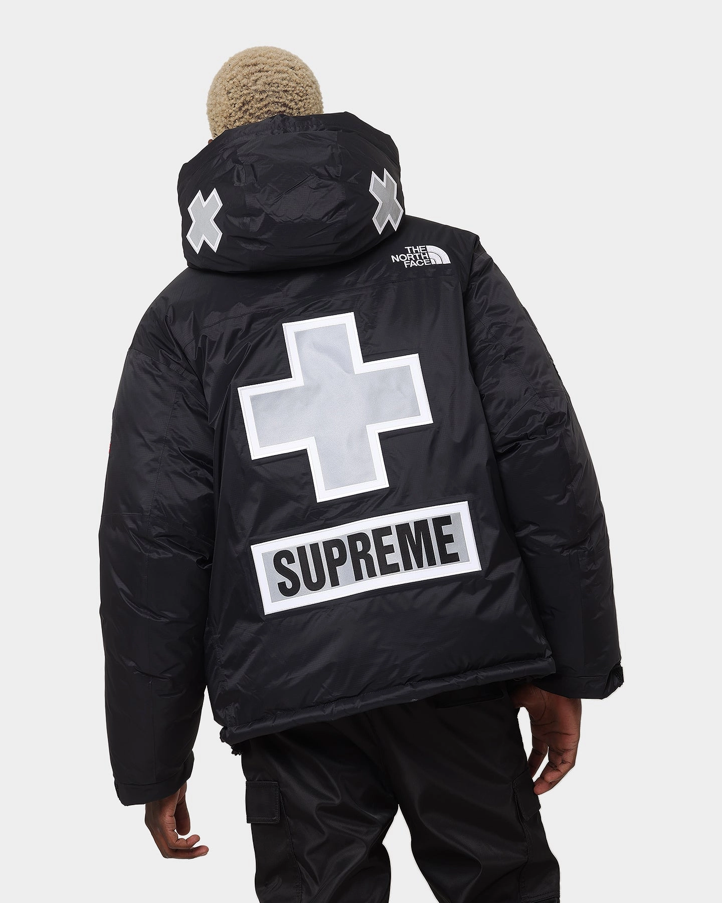 Supreme X The North Face Summit Baltoro Jacket Black Rollaway Collar Feature