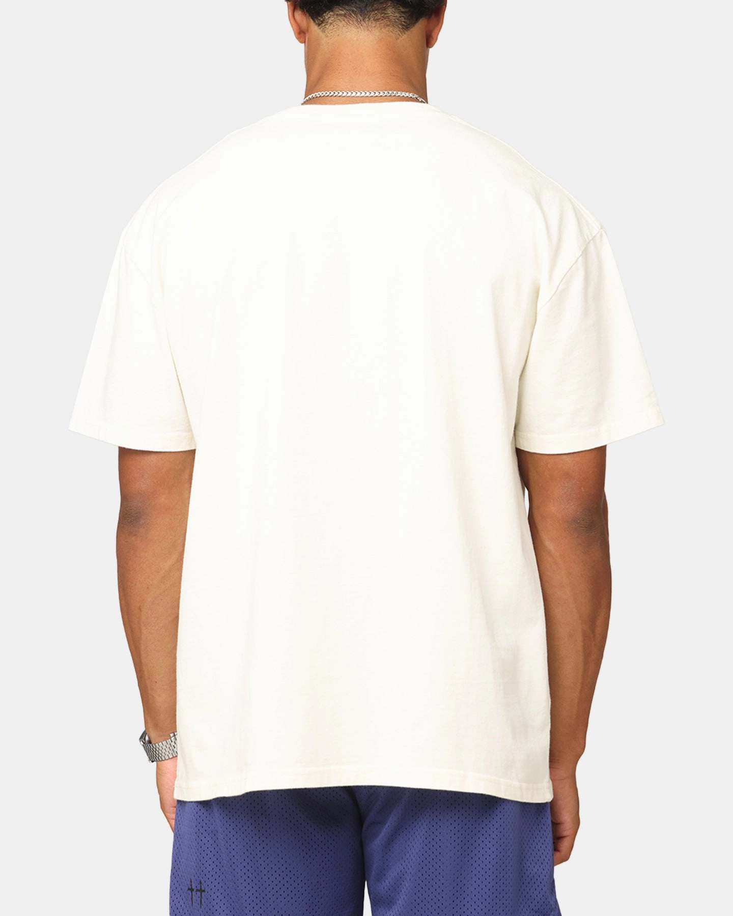 Culture Kings Boxy T-Shirt Off White Seasonal Outfit
