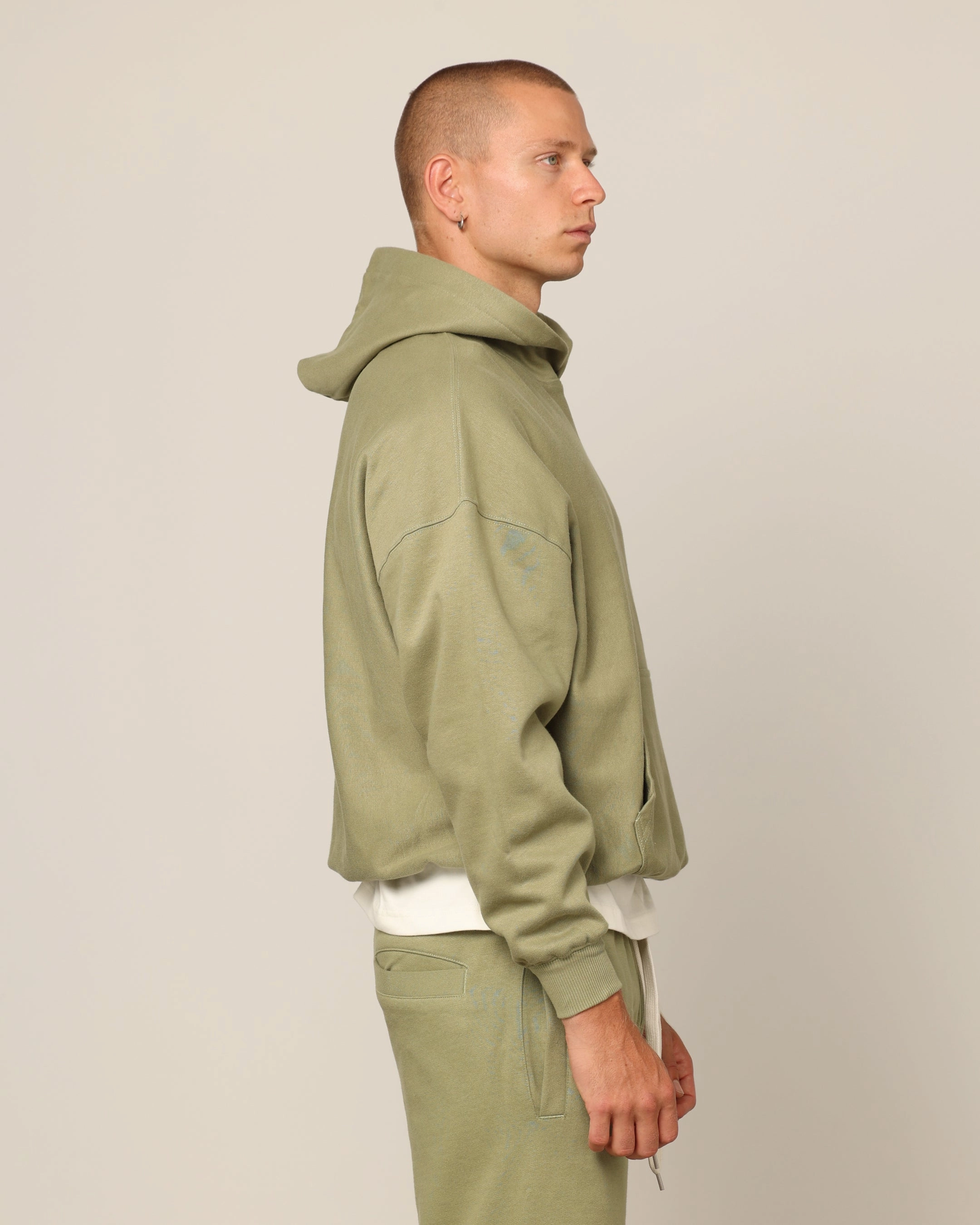 Carr?? Blanc Oversized Hoodie Military Custom Winter Ready