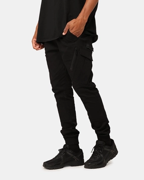 Carr?? Evolution Cargo Joggers Black/Black Back pockets Stylish Comfort