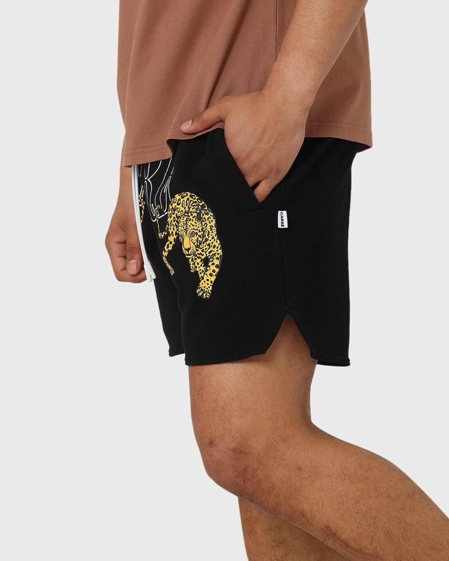 Carr?? Leo Sweat Short Black Airy Design