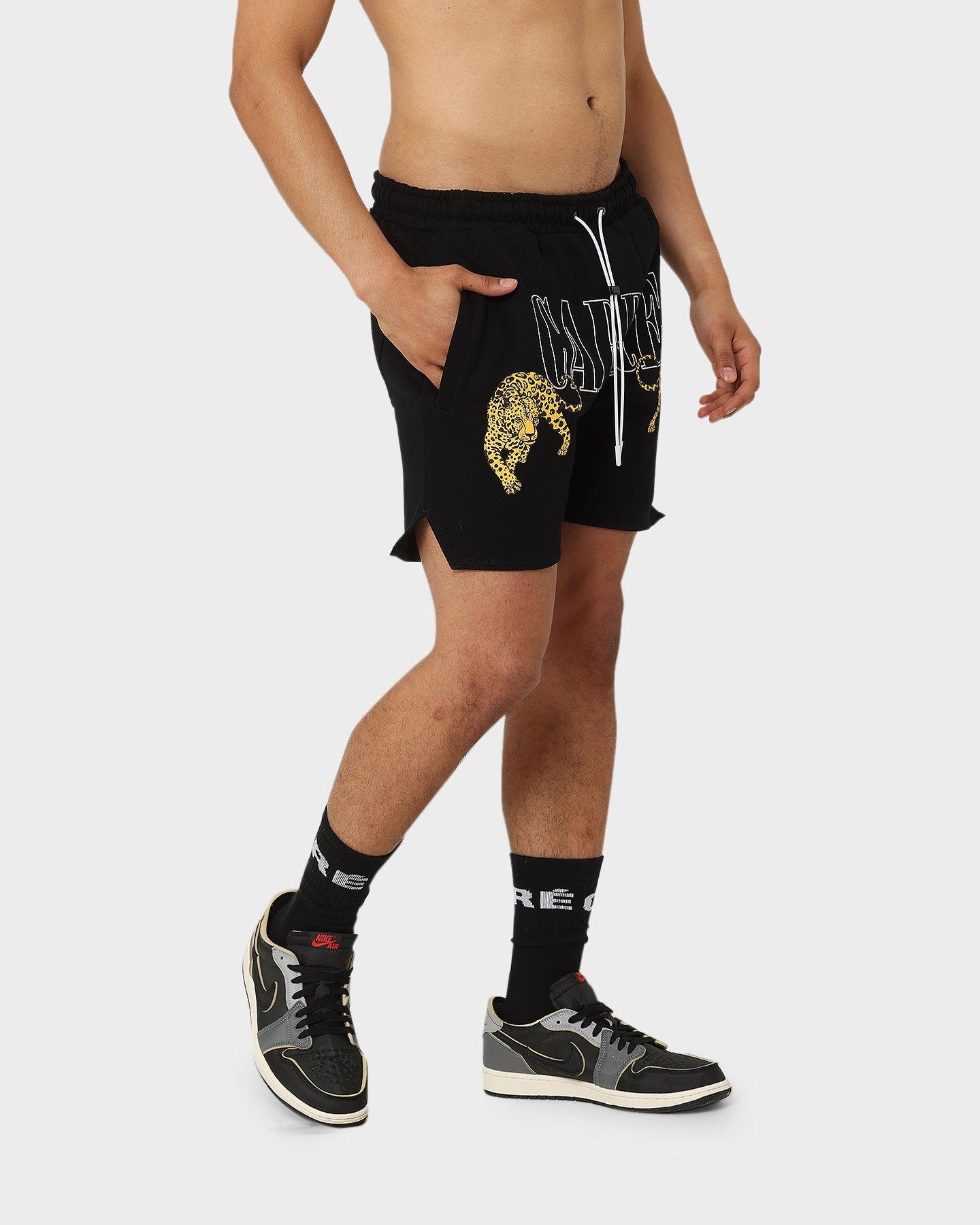 Sporty Look Carr?? Leo Sweat Short Black