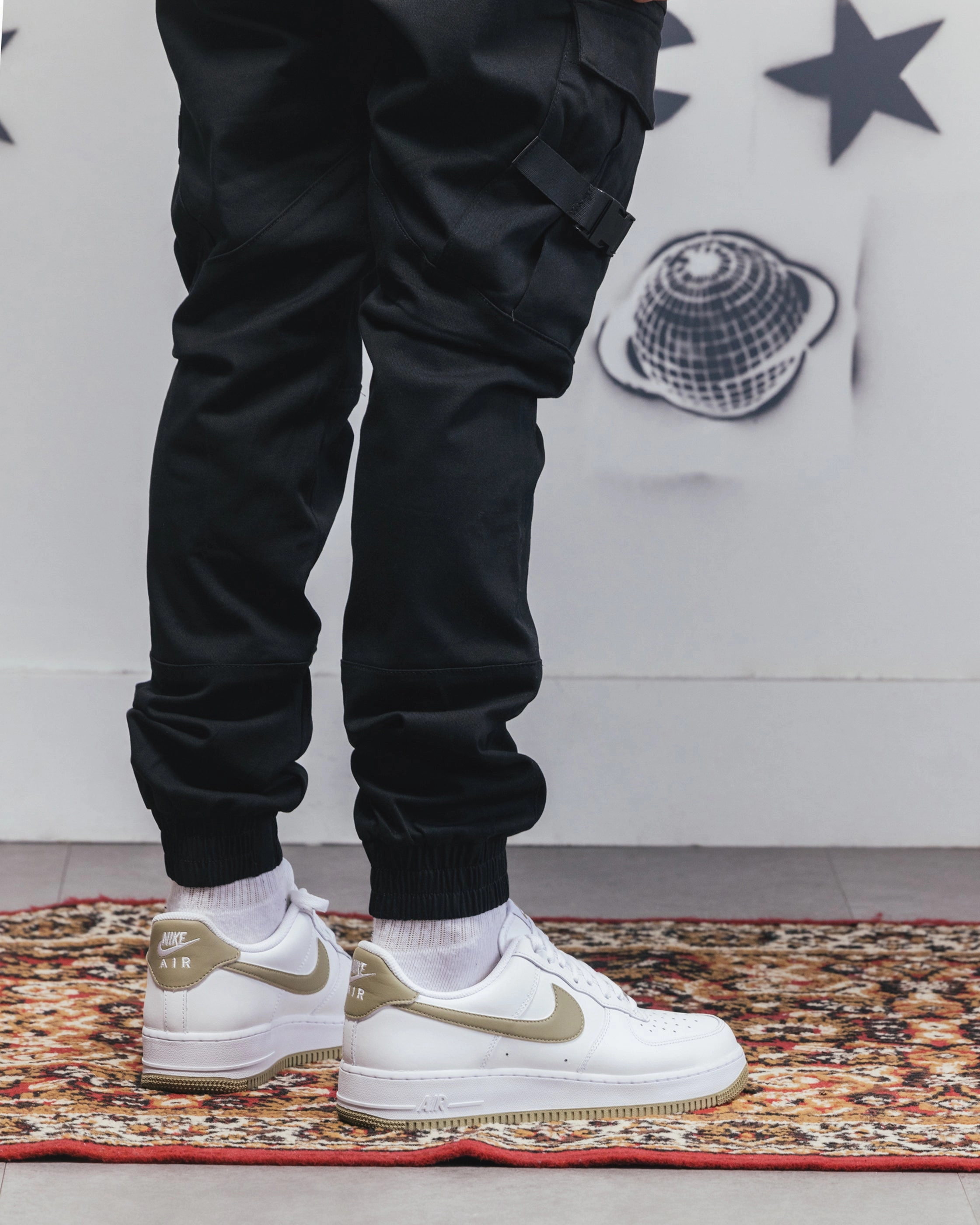 Carr?? Reflective Transition Cargo Joggers Black/Multi-coloured Lightweight Weave HighRiseWaist