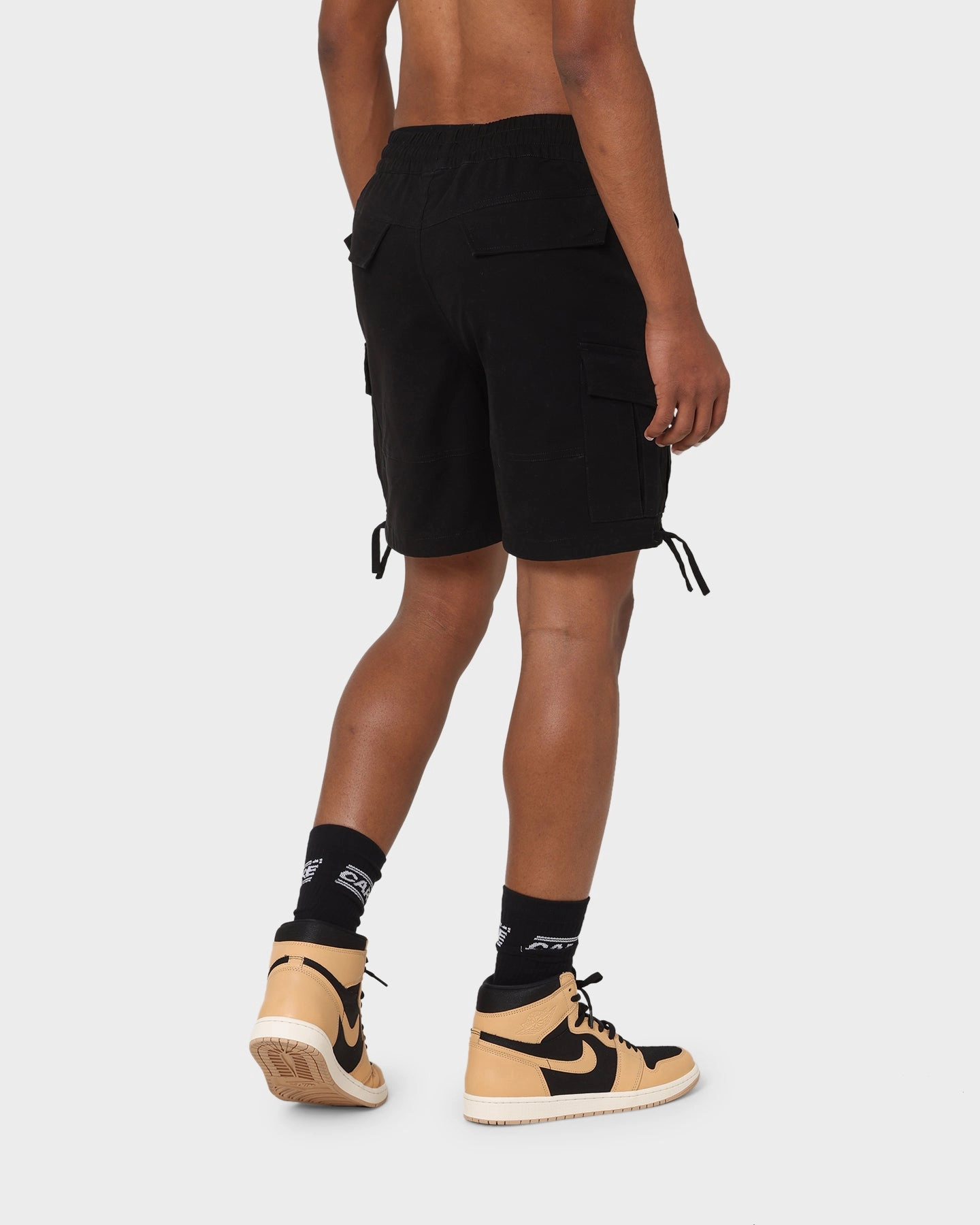 Carr?? Utility Cargo Shorts Black Classic Fit clean look