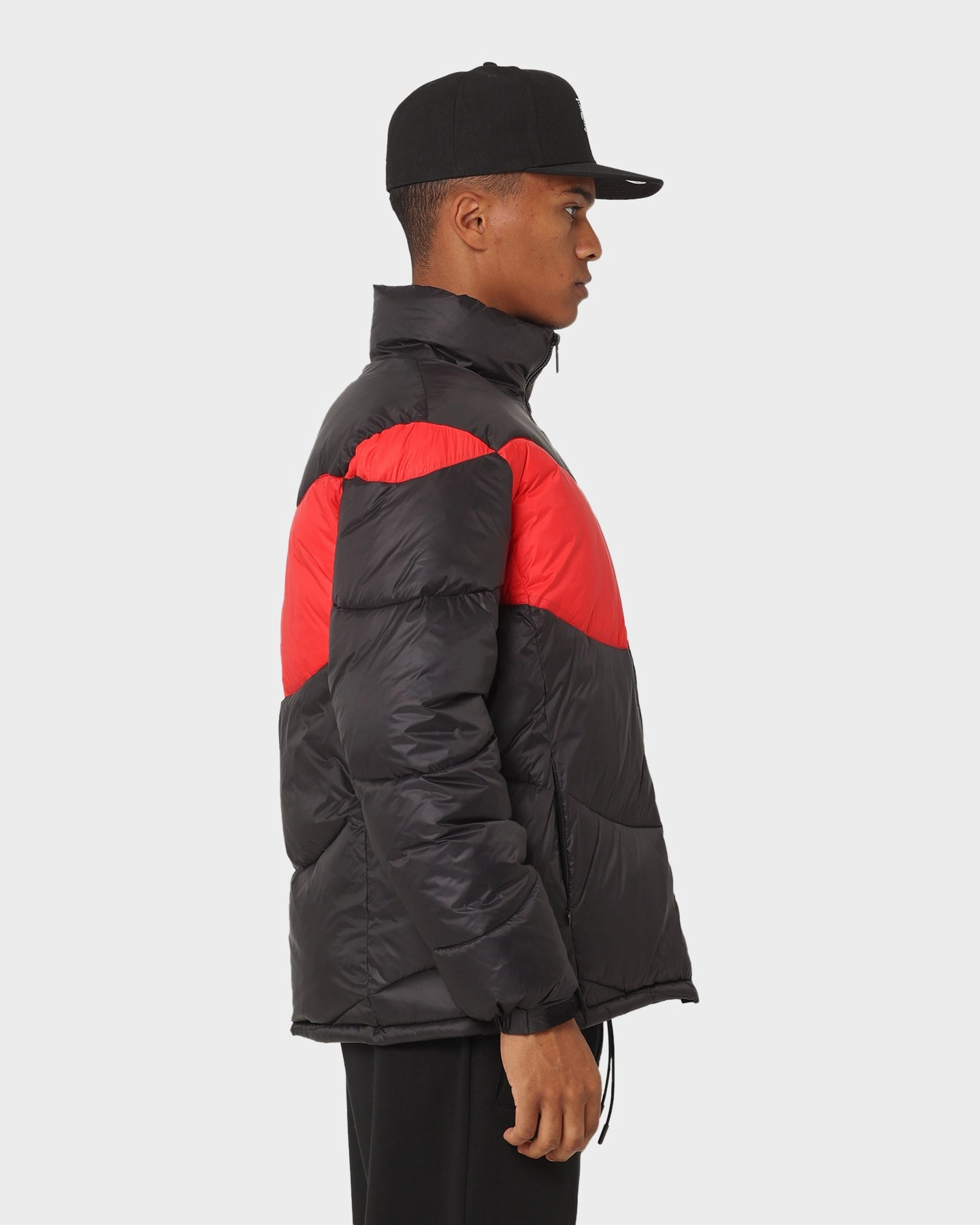 rehearsal State Carr?? Wave Puffer Jacket Black/Red