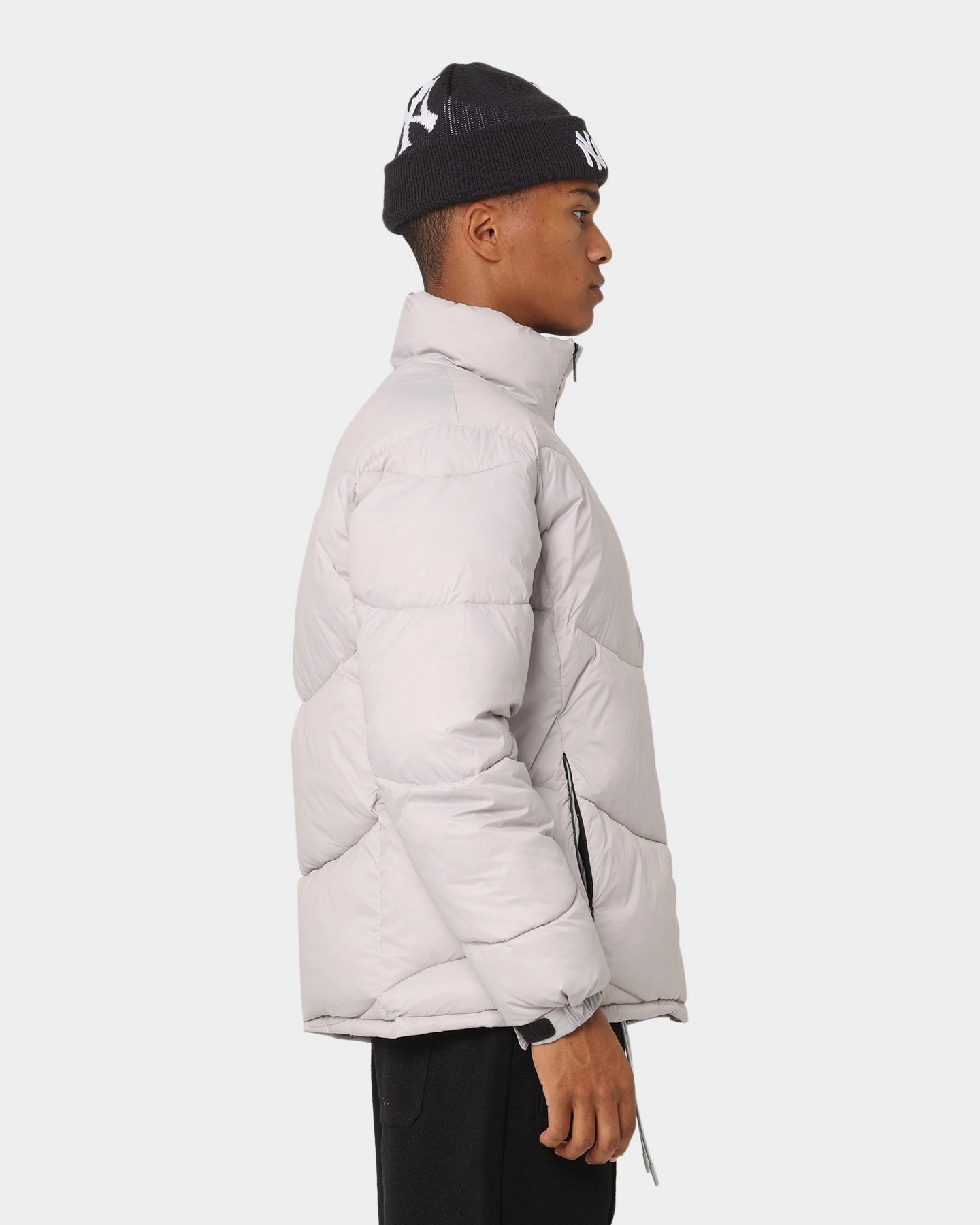 Carr?? Wave Puffer Jacket Grey Practical Layer Stand