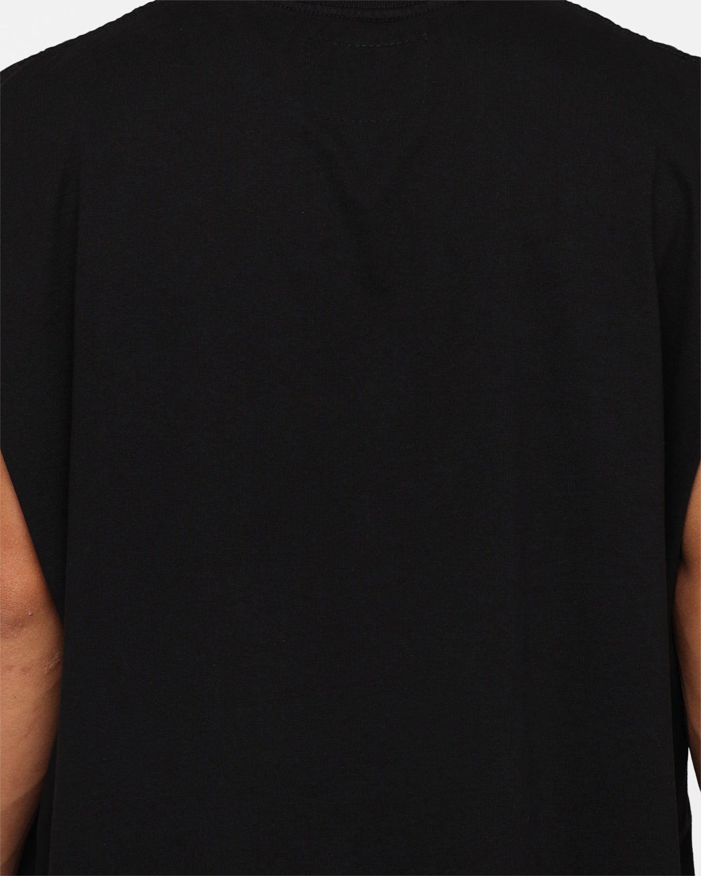 Moisture Wicking Technology Effortless Fashion Carre Arch Muscle T-Shirt Black