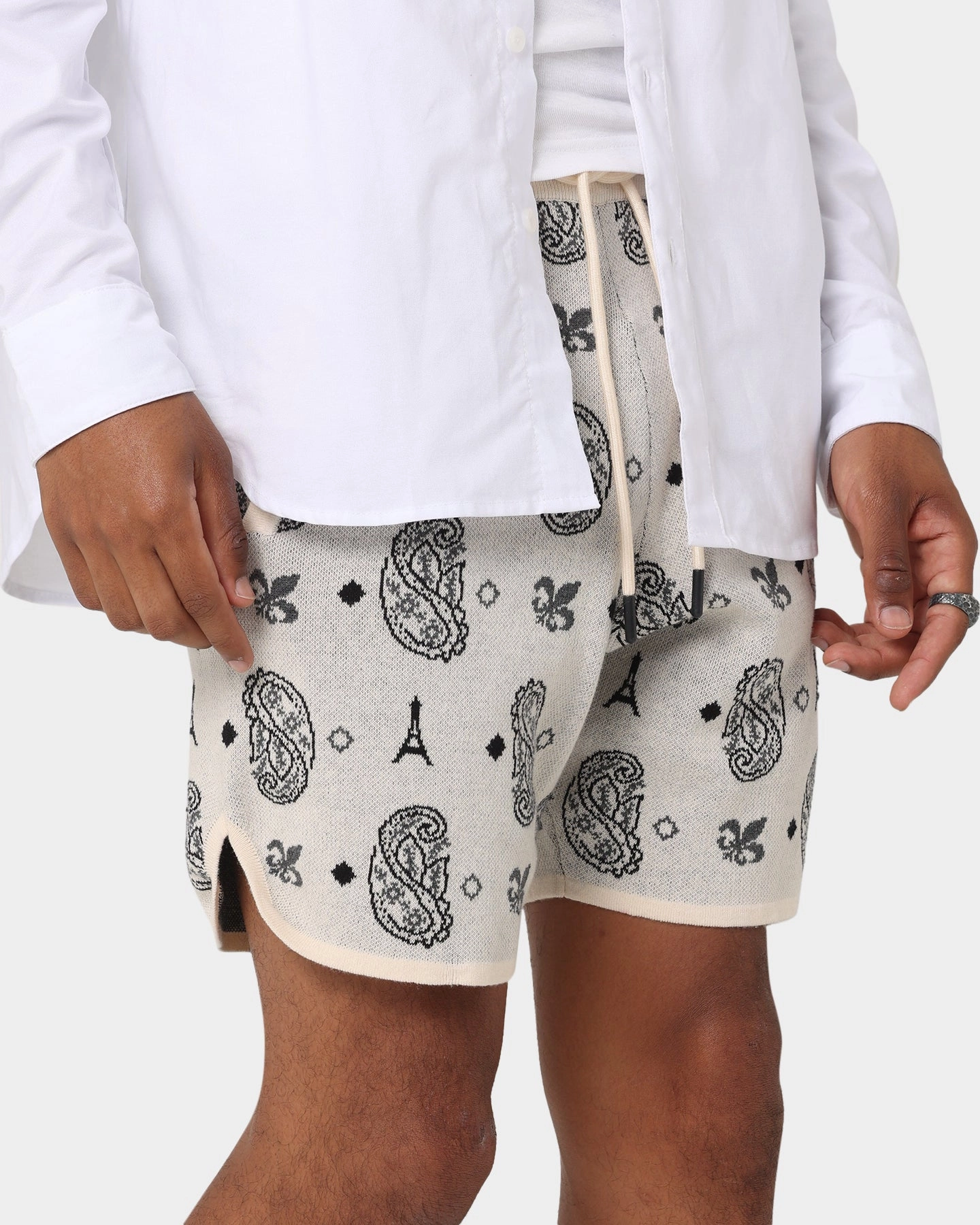 Carre Big Bandana Knitted Shorts Off White retail industry