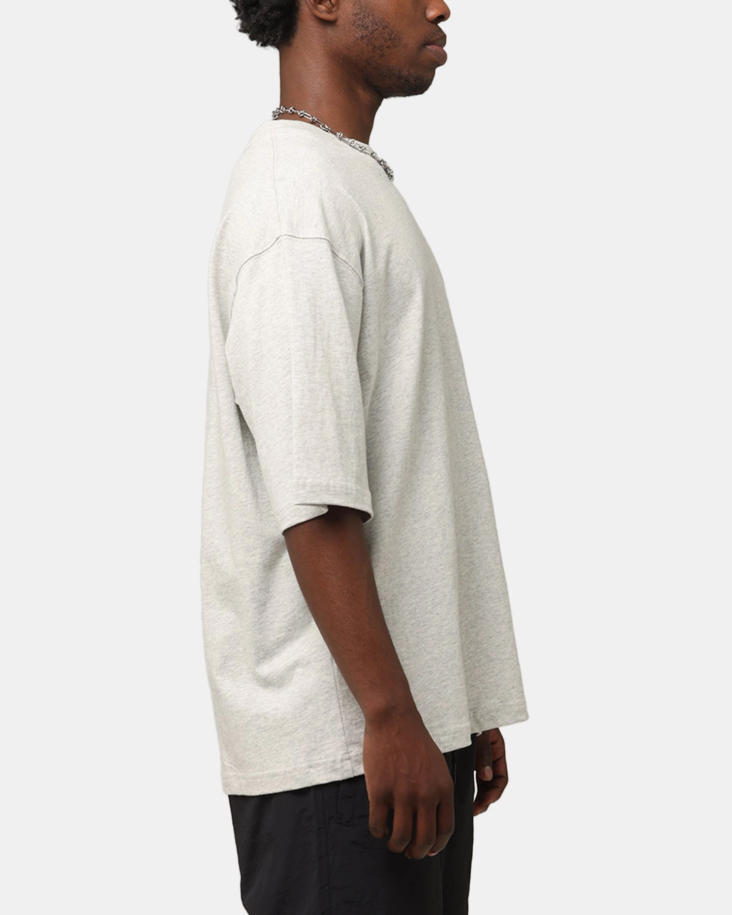Everyday Outfit Modern Smart Carre Blanc Boxy T-Shirt Grey Marle