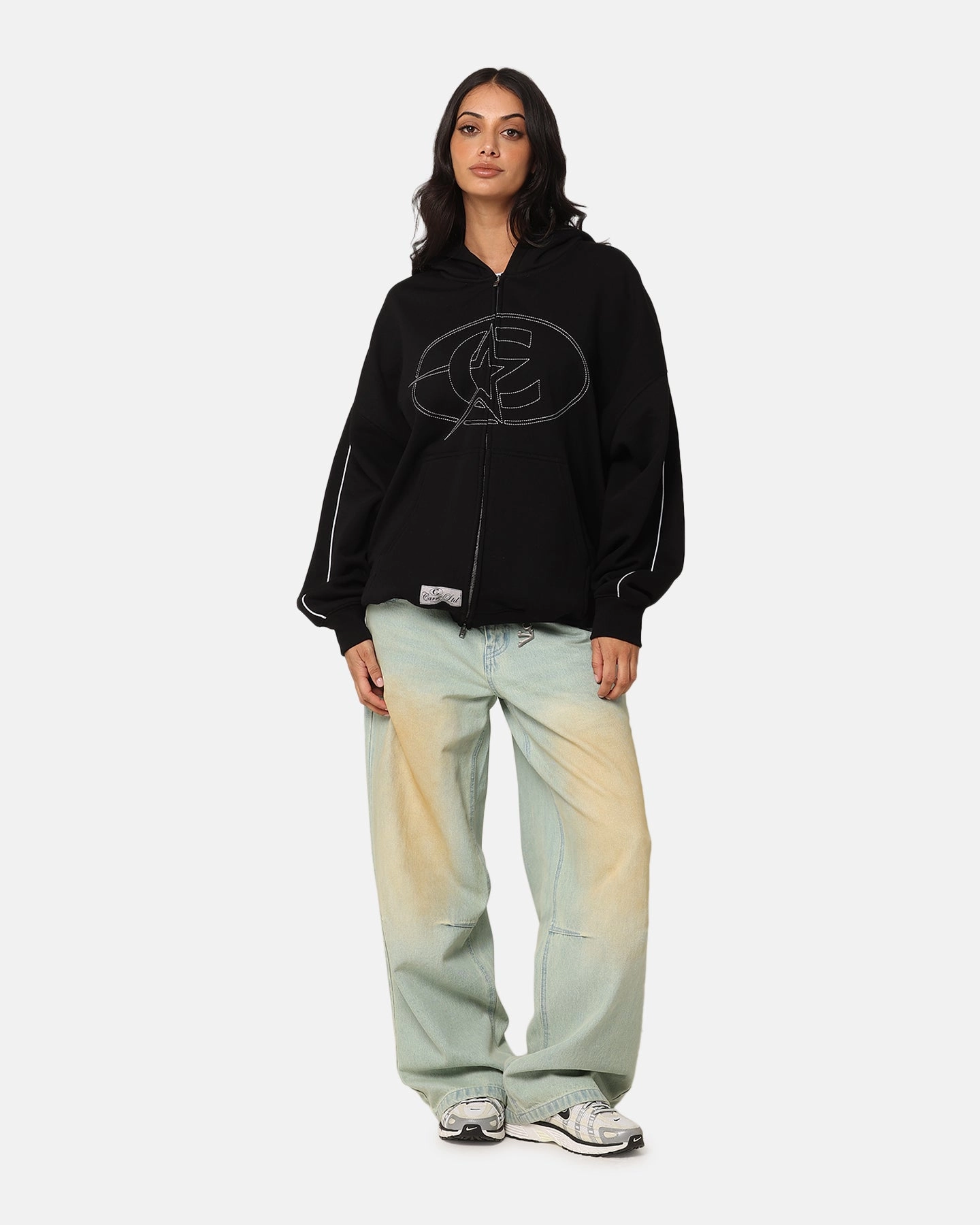 Carre C-Superstar Pipe Zip Hoodie Black Winter Gear MultiPocket Design