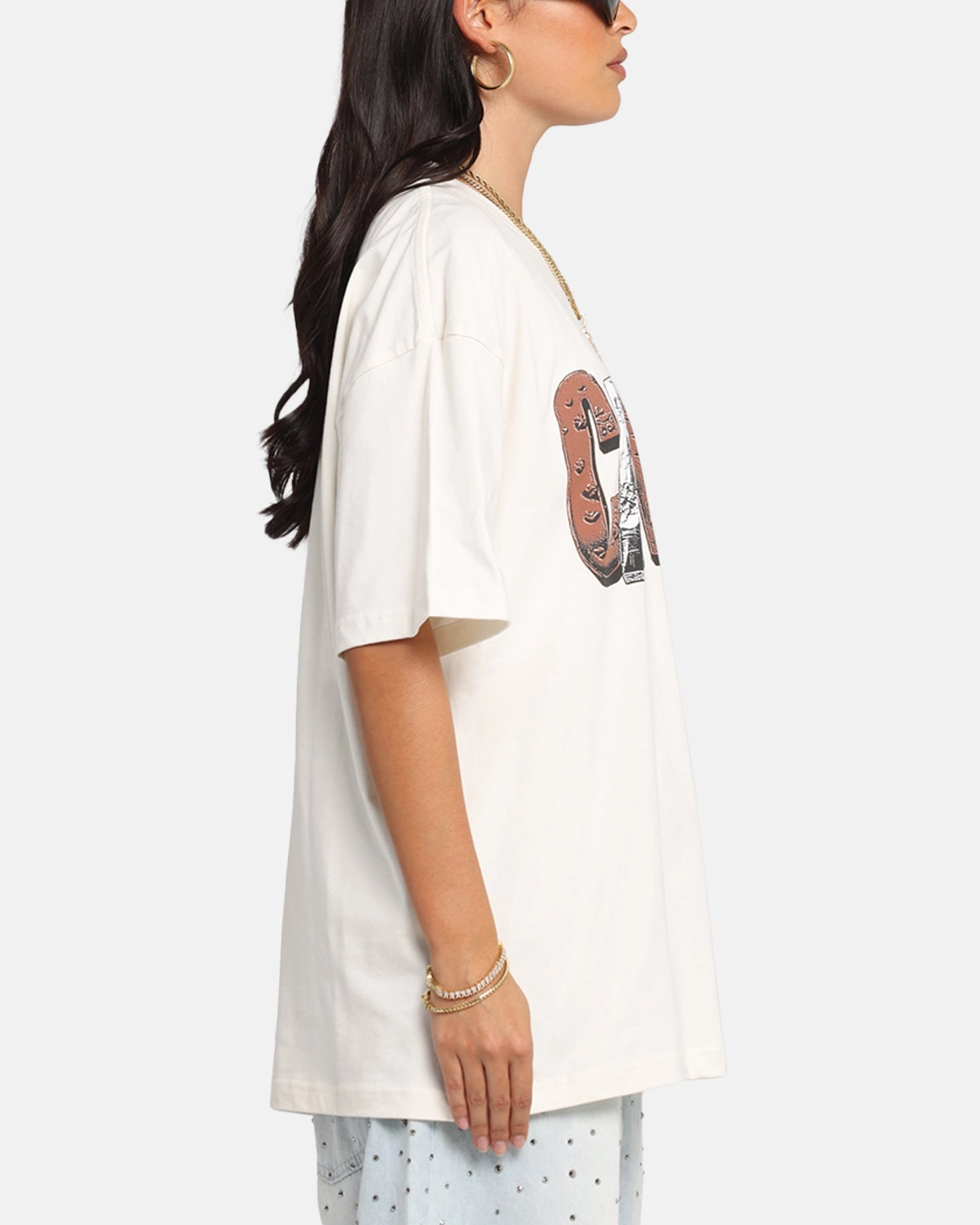 Circular Knit Design Comfort Fit Carre Chocolate T-Shirt Off White