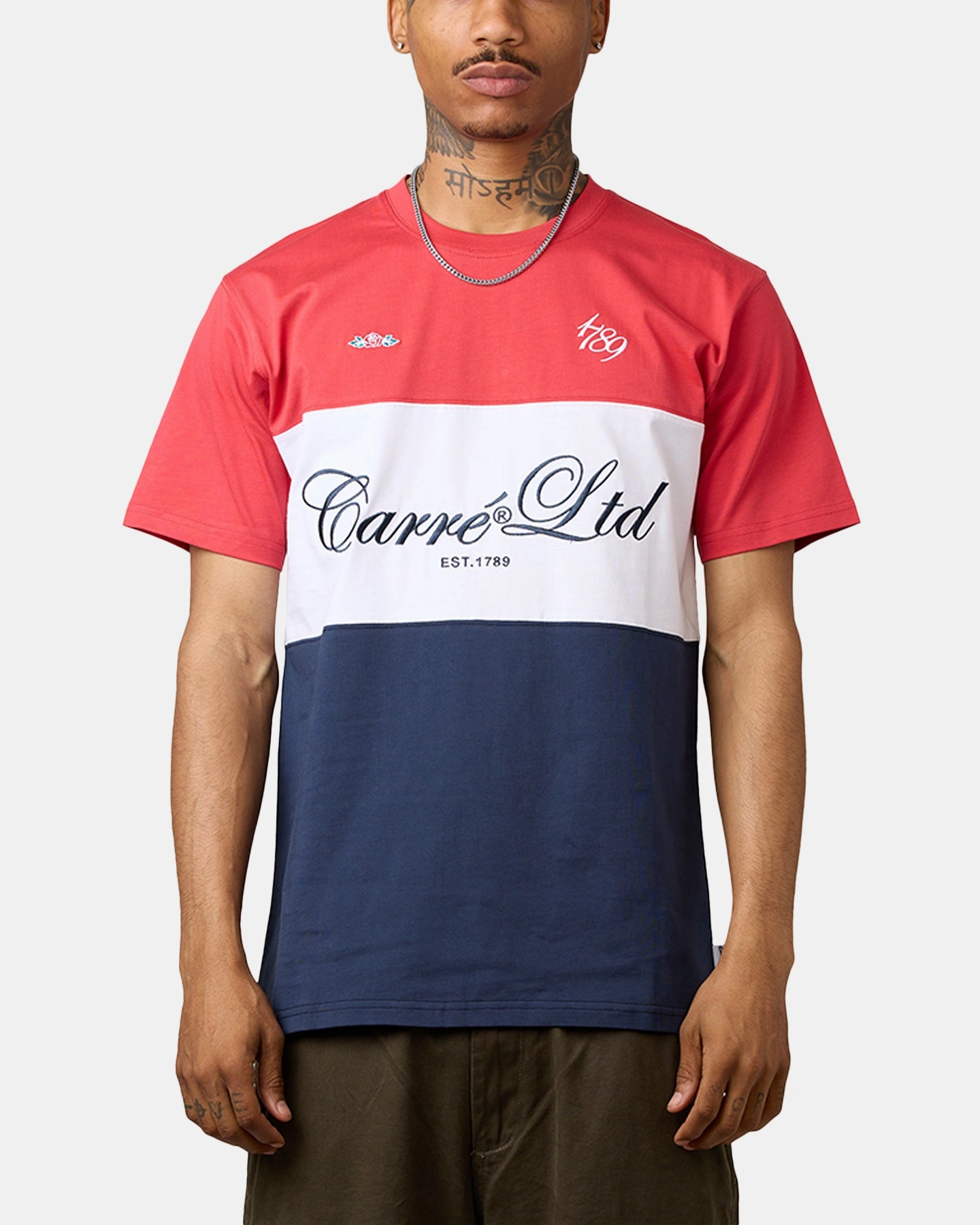 Comfortable And Versatile Carre Established Panel T-Shirt Red/Navy/White