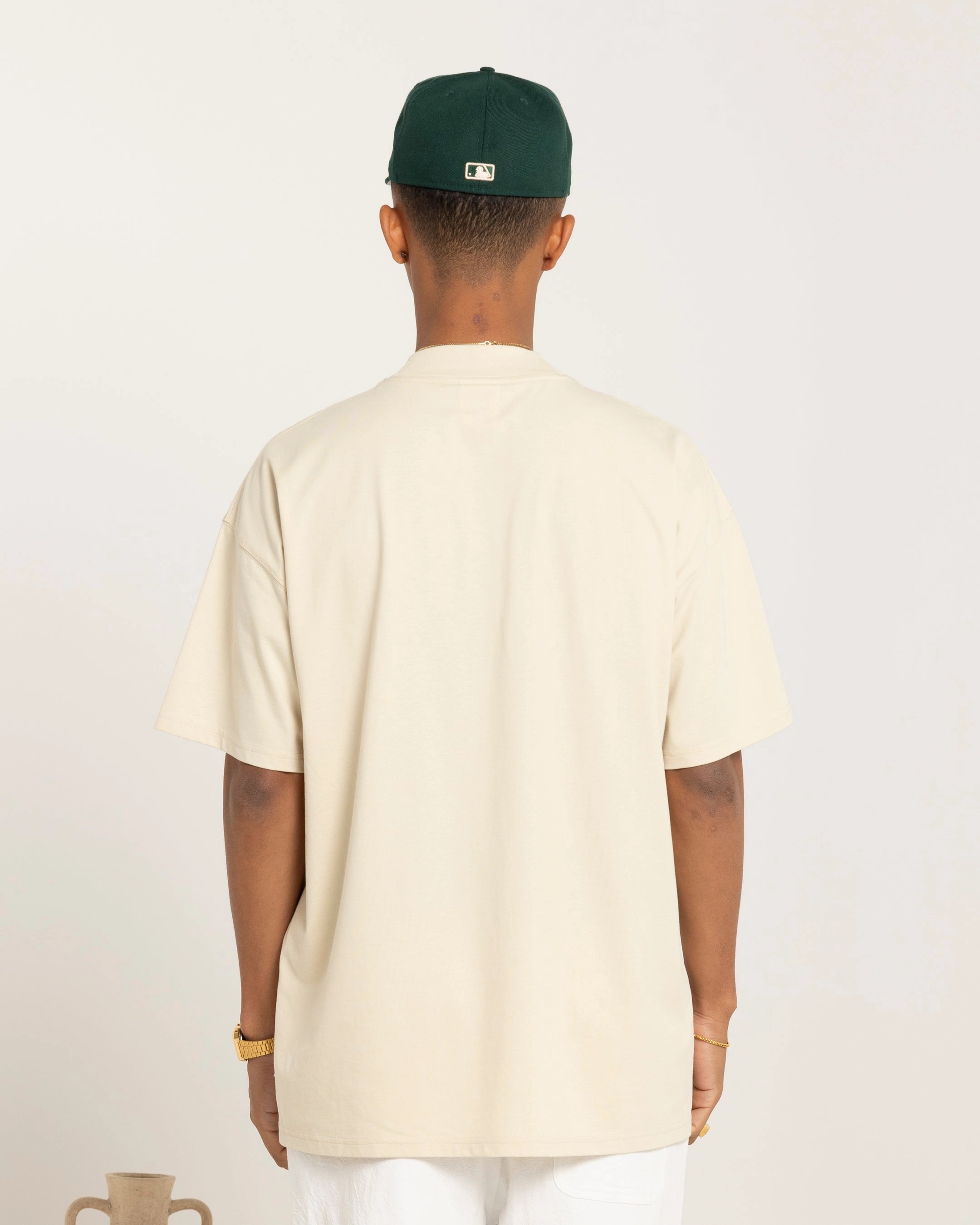 Carre Formula Oversized T-Shirt Off White WrinkleFreeFabric Holiday Outfit