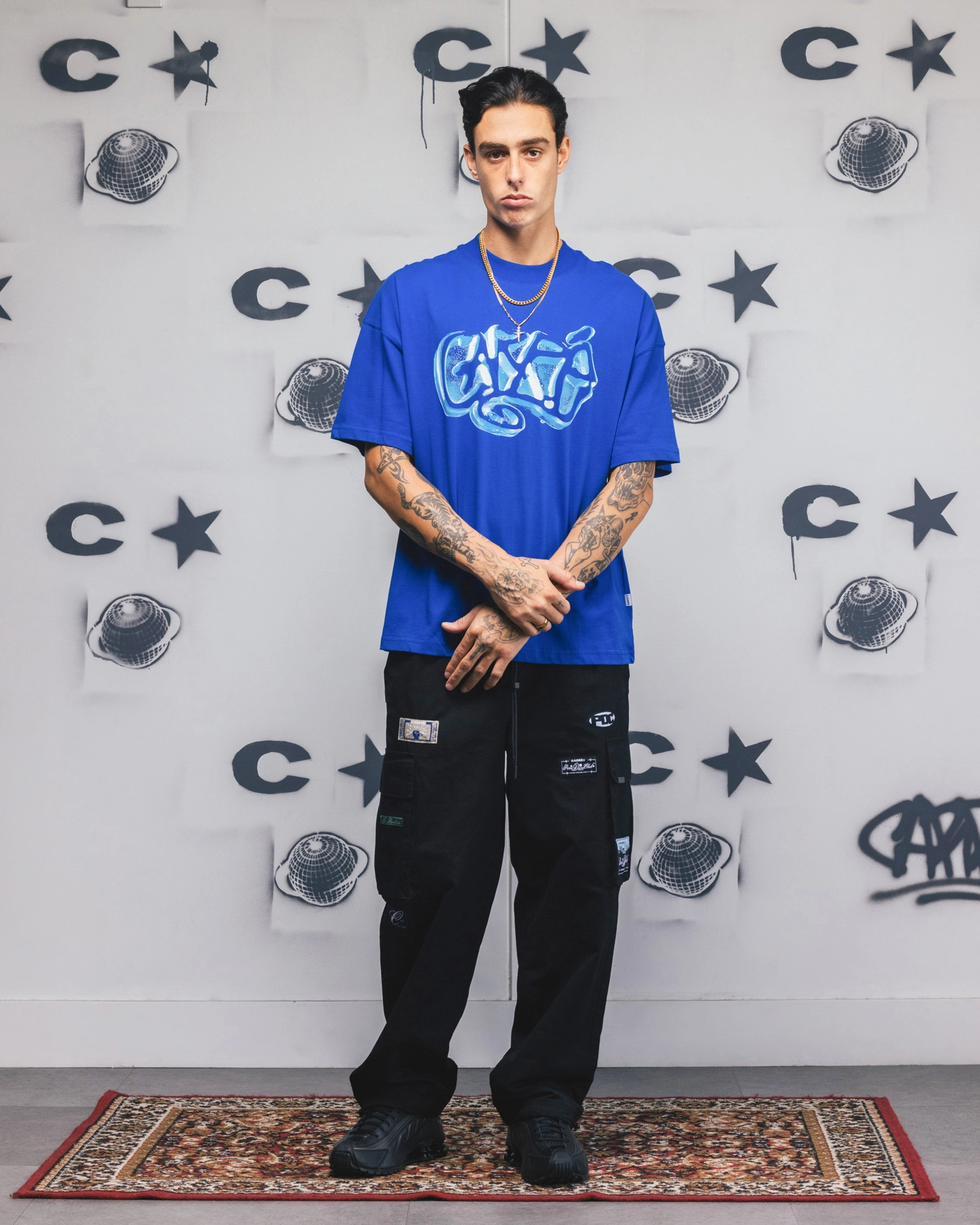 Casual and cool Carre Frosted T-Shirt Royal