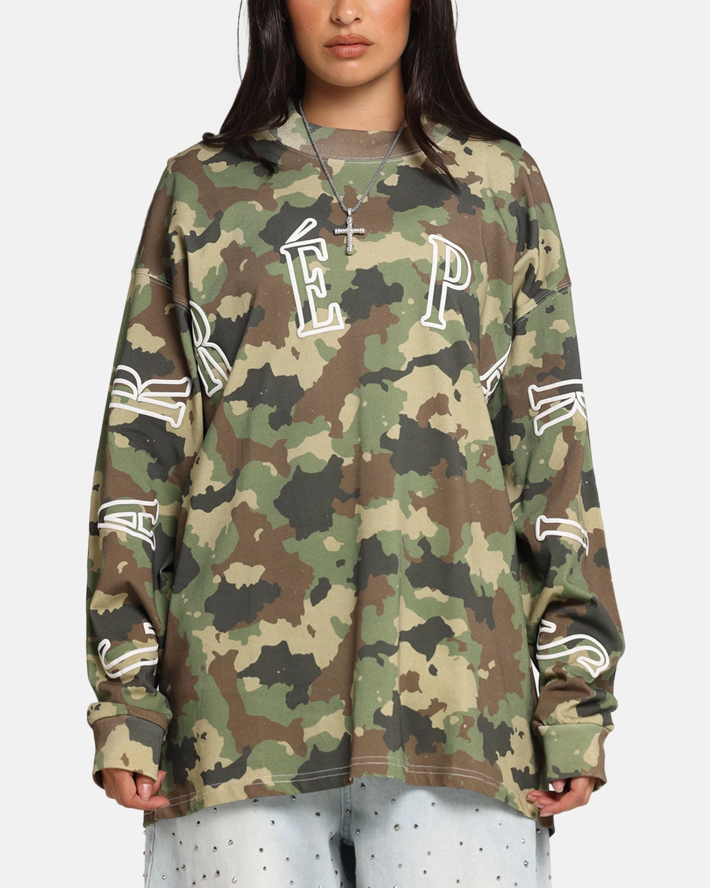 Smart Wear Breathable Material Carre Global Oversized Long Sleeve T-Shirt Camo