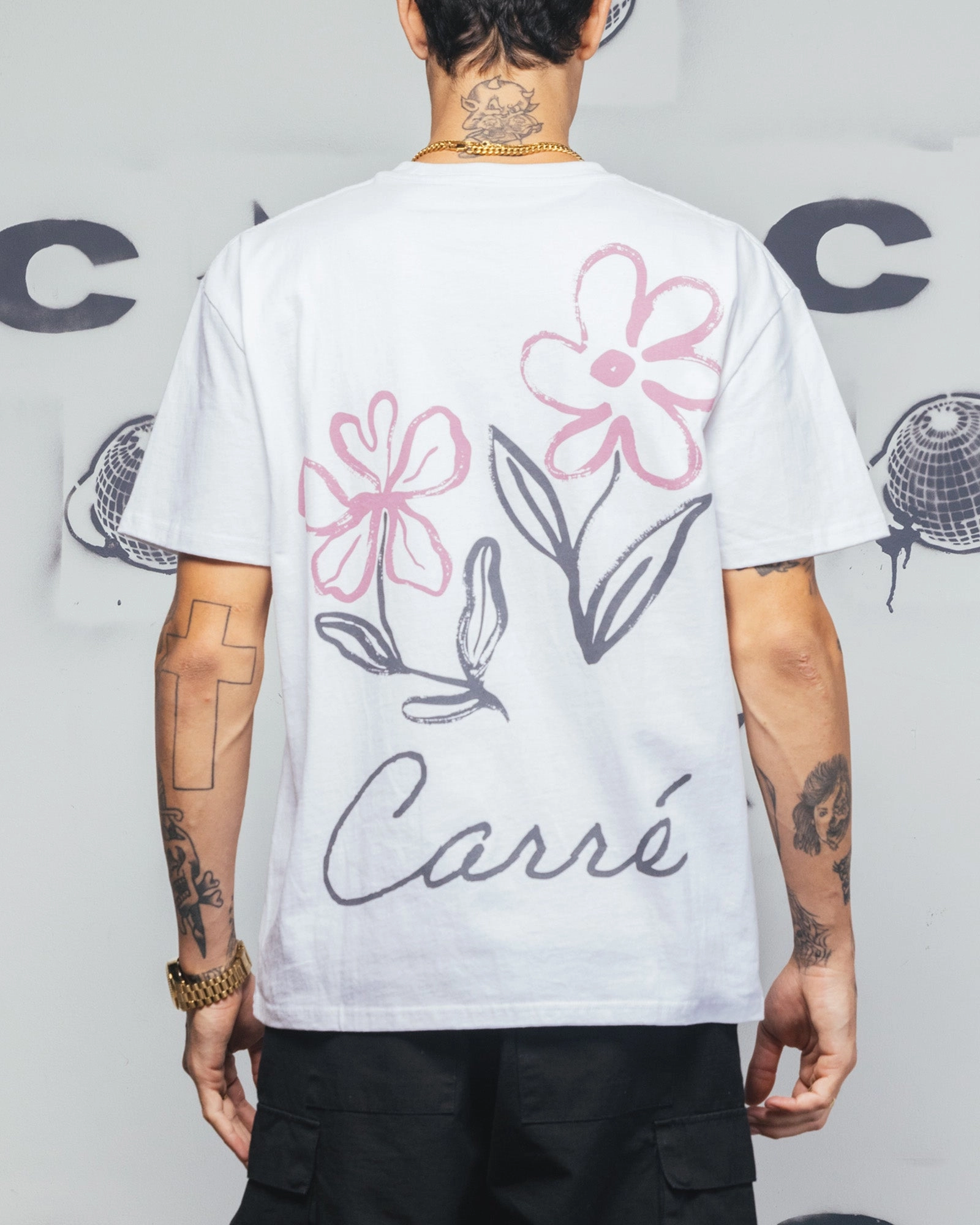 Classic Vibes Eco friendly materials Carre Hand Picked T-Shirt White