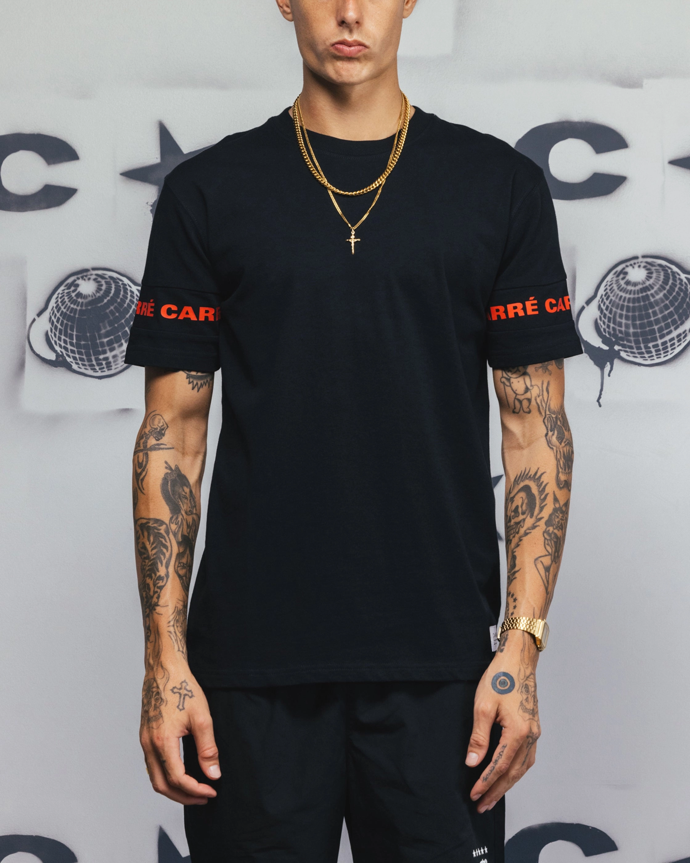 Carre La Manche T-Shirt Black/Red Essential Layer Everyday Wearable
