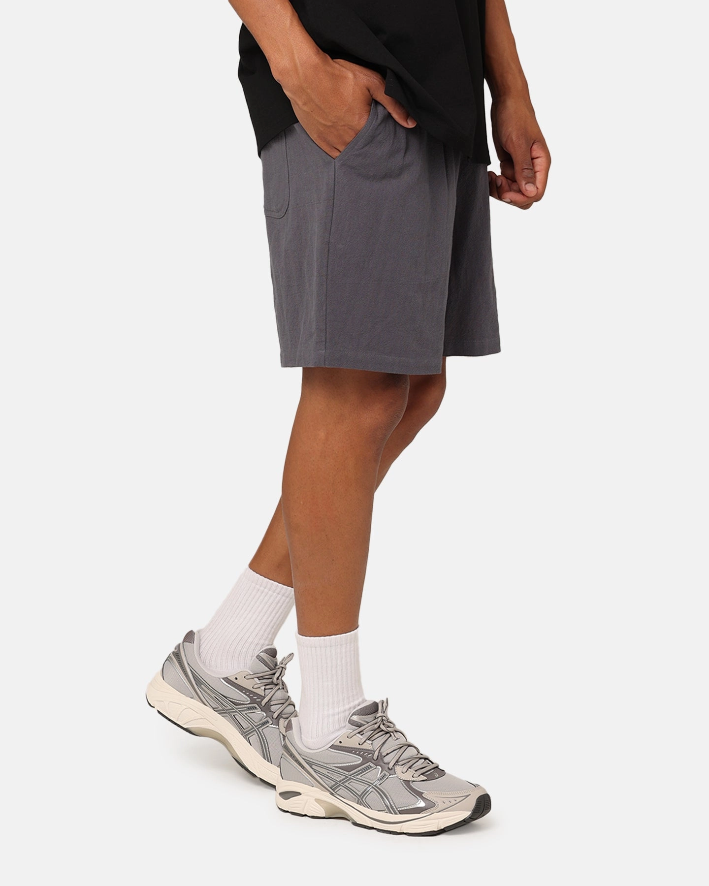 Easy Care Material Carre Luxe Linen Shorts Grey