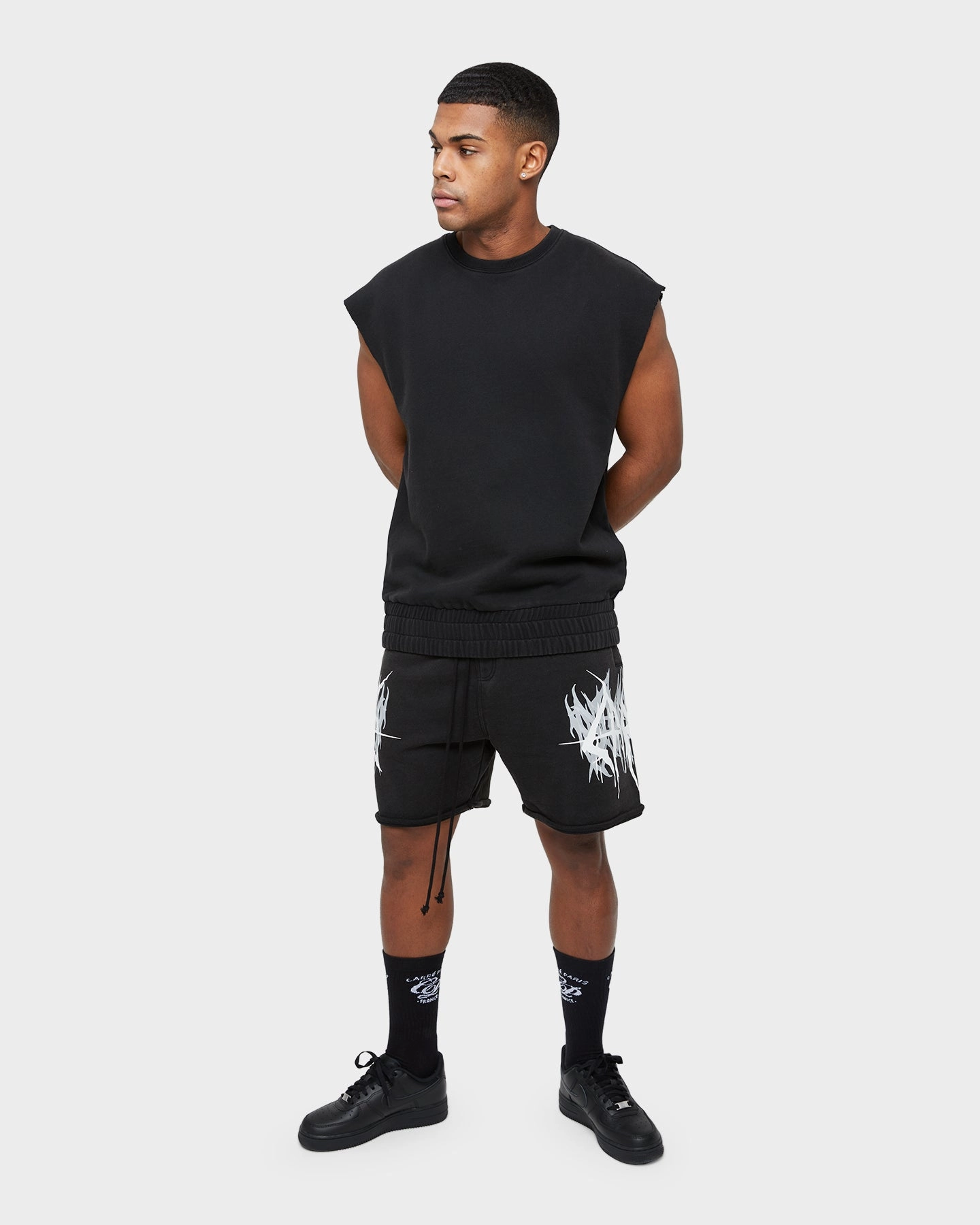 Carre Metalle Muscle Crewneck Black Sporty Appeal