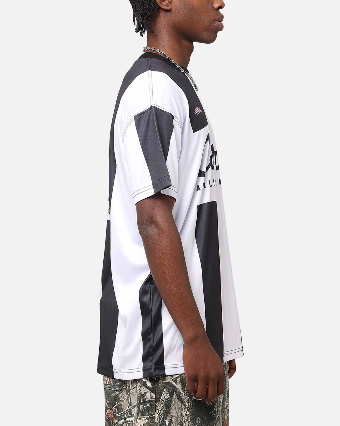 SoftenedNeckline Crew neck classic Carre Prestige Football T-Shirt Black/White