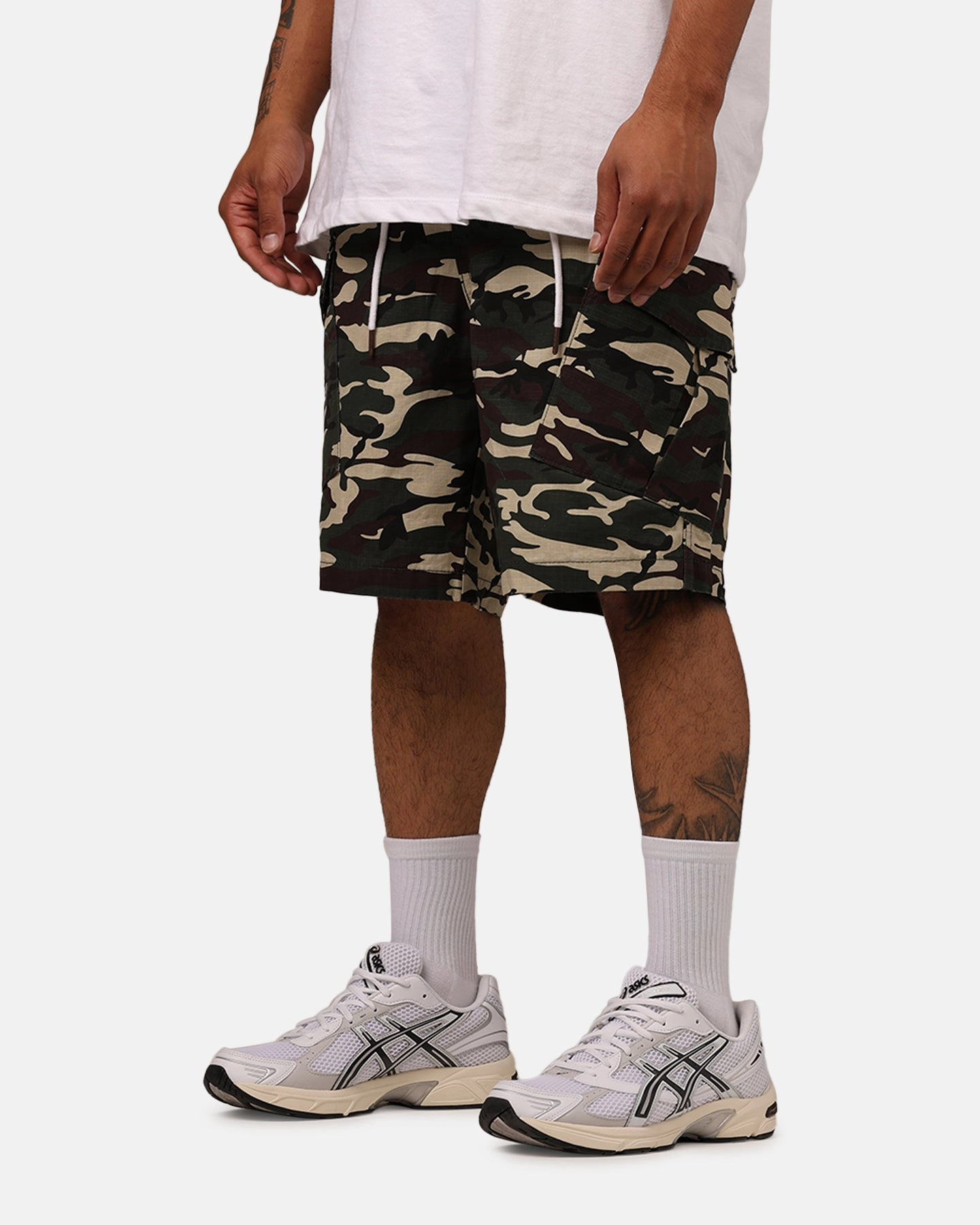 Carre Quality Cargo Shorts Woodland Camo Low Bulk Construction
