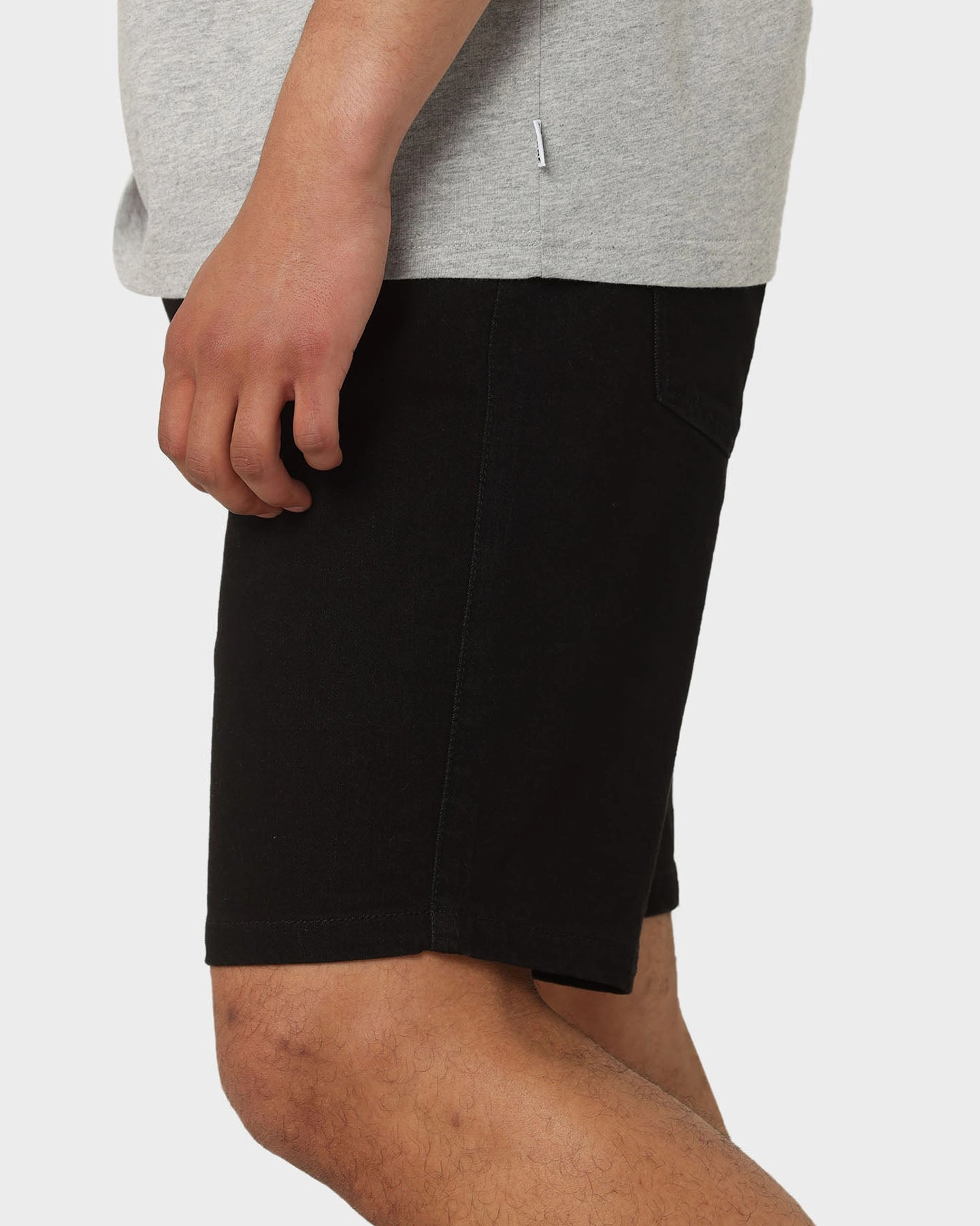 Petite Fit Flats Carre Relache Denim Shorts Black