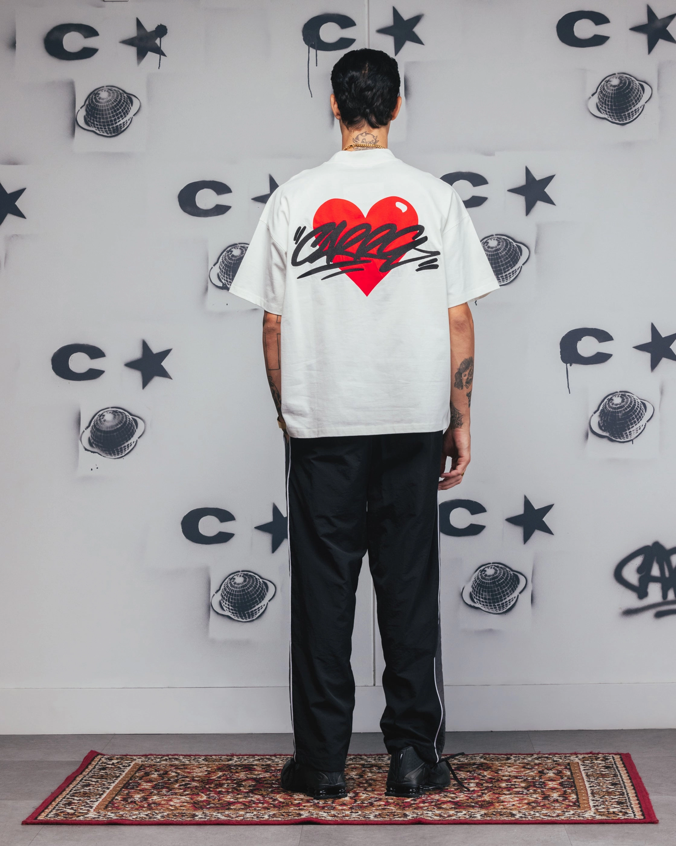 Carre Romance T-Shirt Off White Versatile Layering Piece