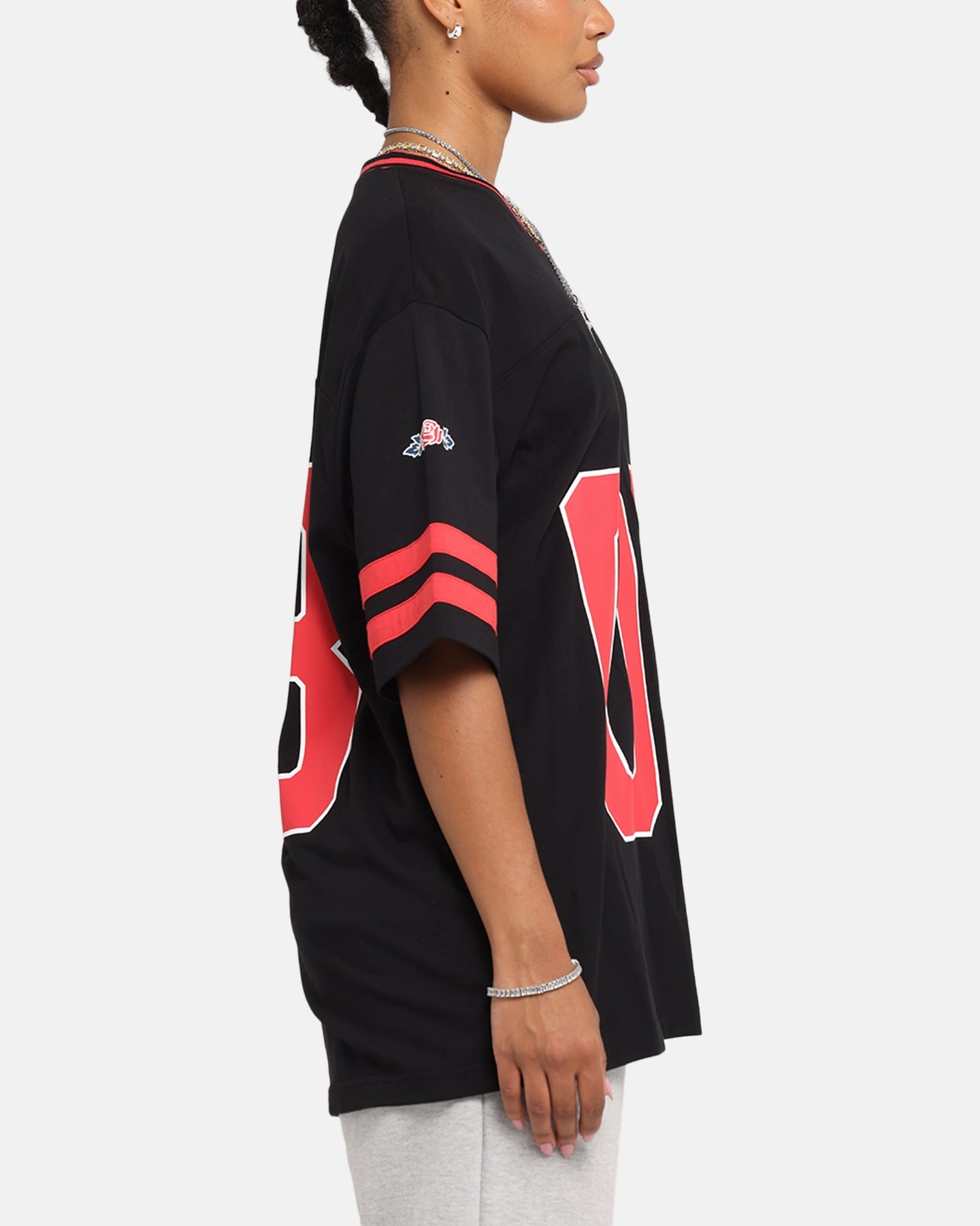Carre Rose Football T-Shirt Black/Red Airflow Ventilation