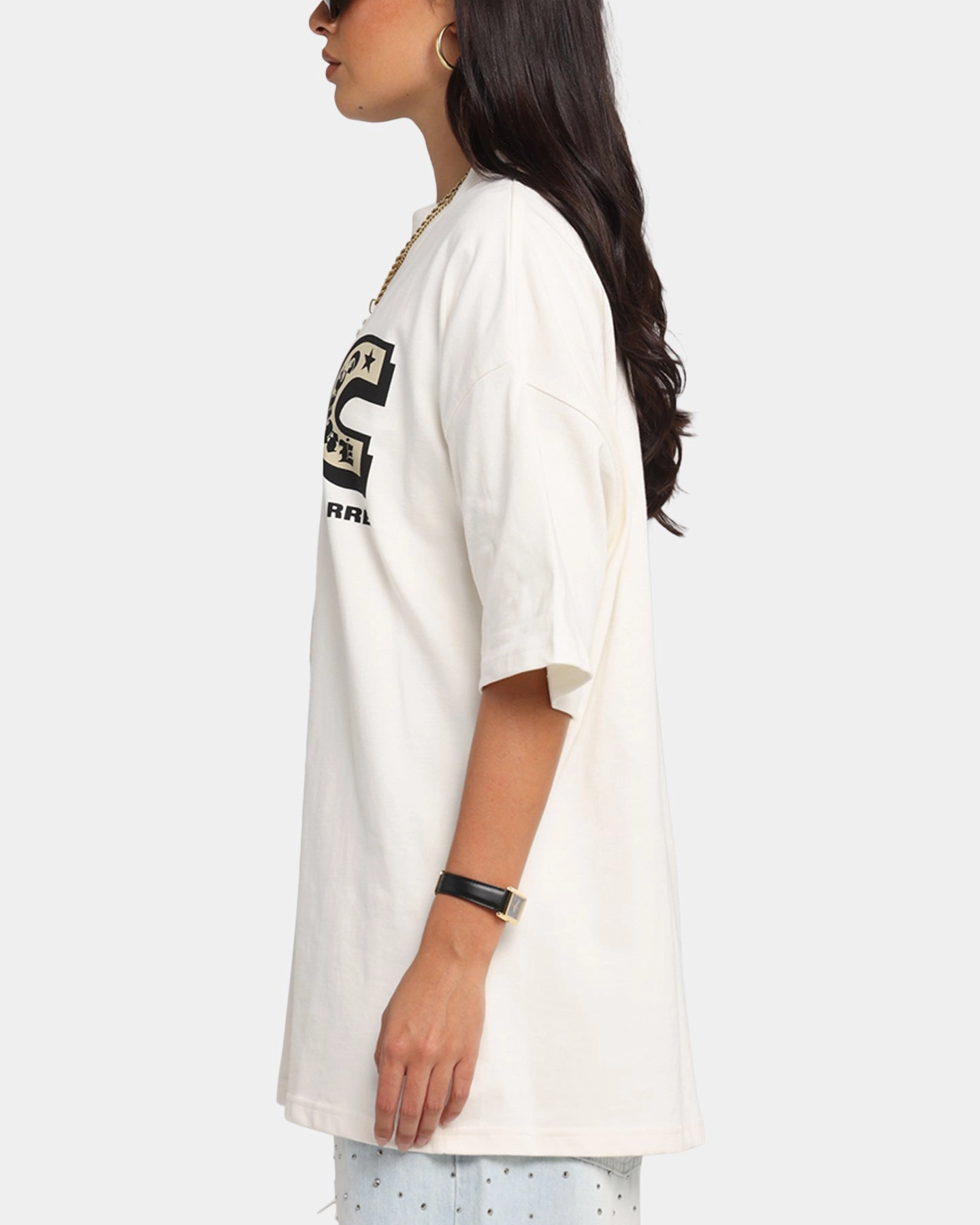 Carre Sacred Letter Mock Neck T-Shirt Off White Holiday Style Trend