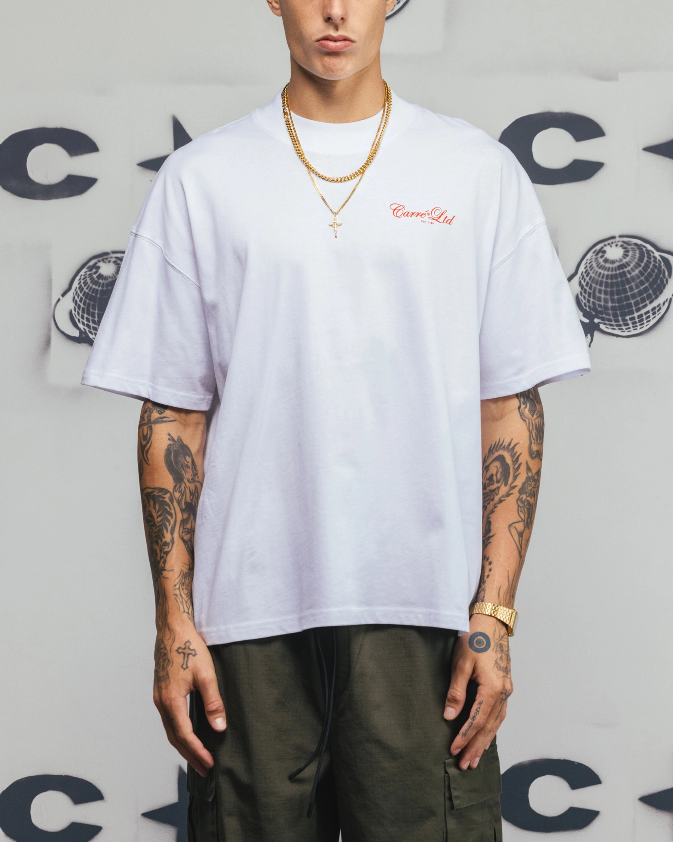 Carre Side Script Oversized T-Shirt White/Red Comfy Touch No Slip Shoulder Design
