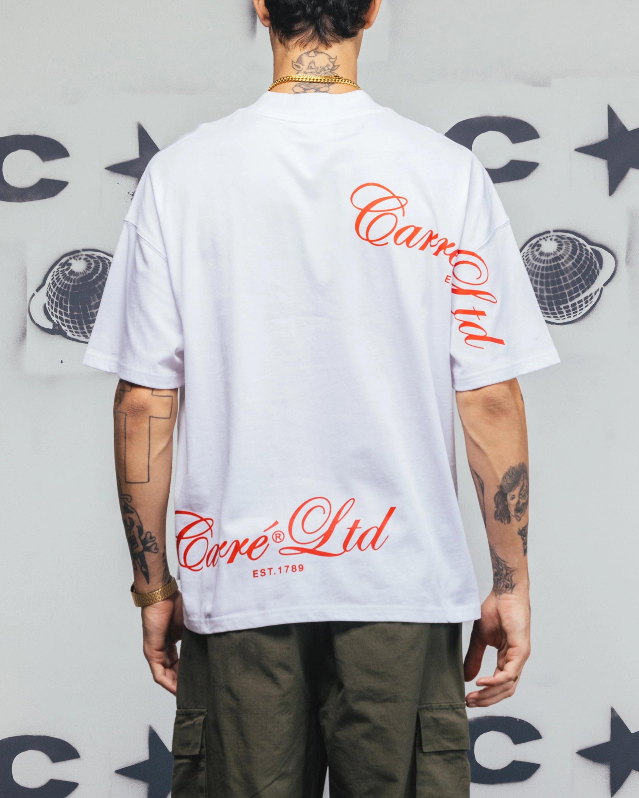 Workout ZeroDistressFinish Carre Side Script Oversized T-Shirt White/Red