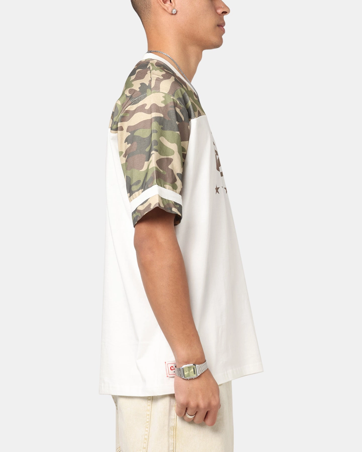 Carre Star Shooter Panelled T-Shirt Off White/Woodland Camo Comfortable Fit Wear Classic Color