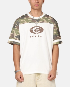 UltraSoftBrushedInterior Carre Star Shooter Panelled T-Shirt Off White/Woodland Camo