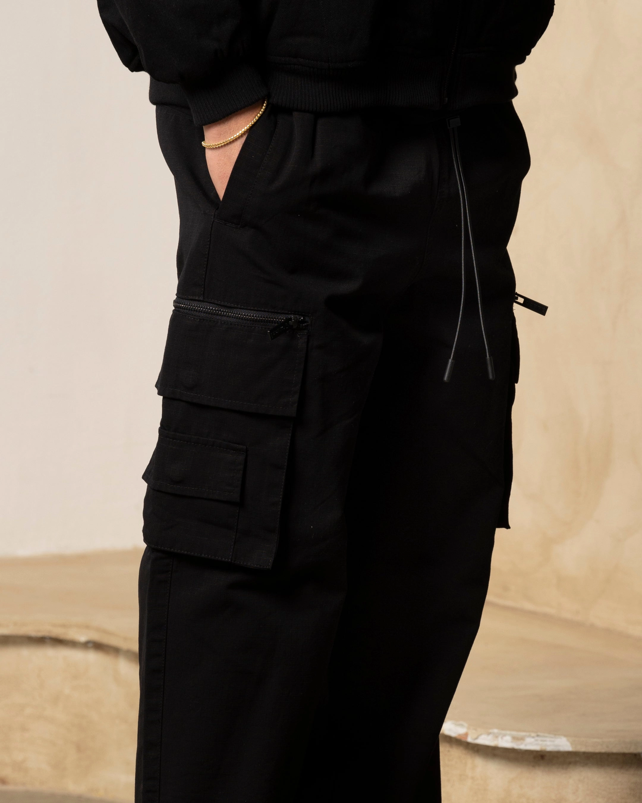 Relaxed Wear Carre Tactic Cargo Joggers Black