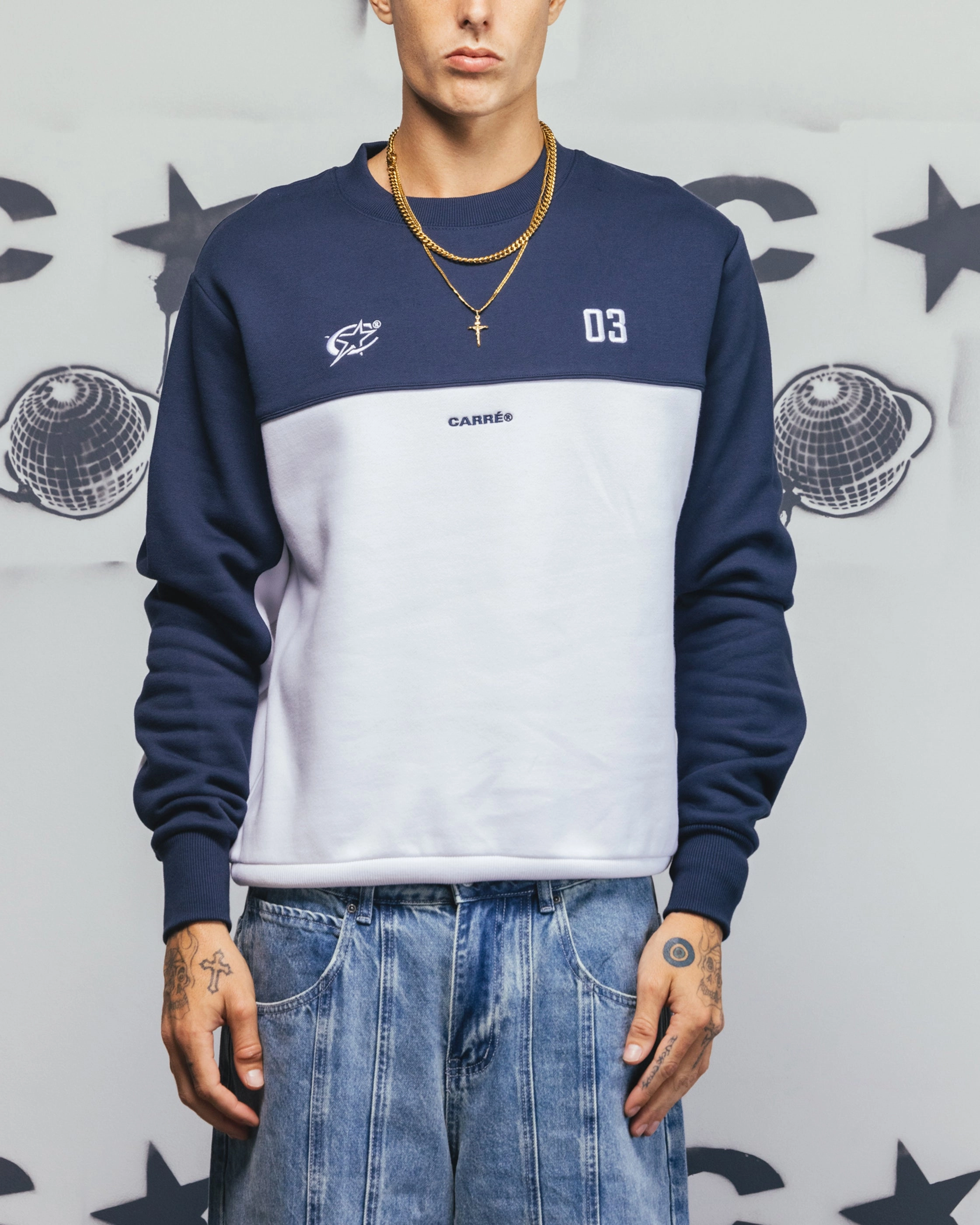 Carre Trainer Oversized Panelled Crewneck Blue/White Travel Fit