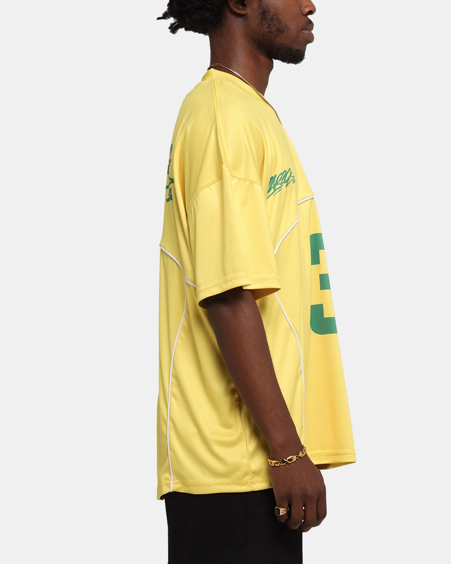 Carre Trainer T-Shirt Yellow/Green NonRestrictiveCut Low Environmental Impact