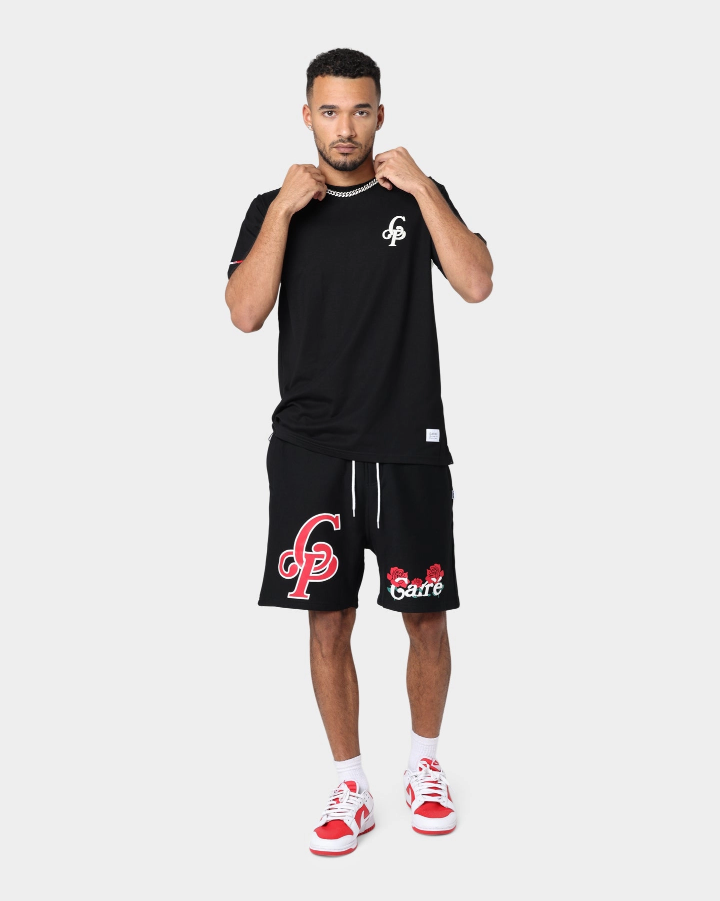 Carre Volle Rose Sweat Shorts Black slim fit